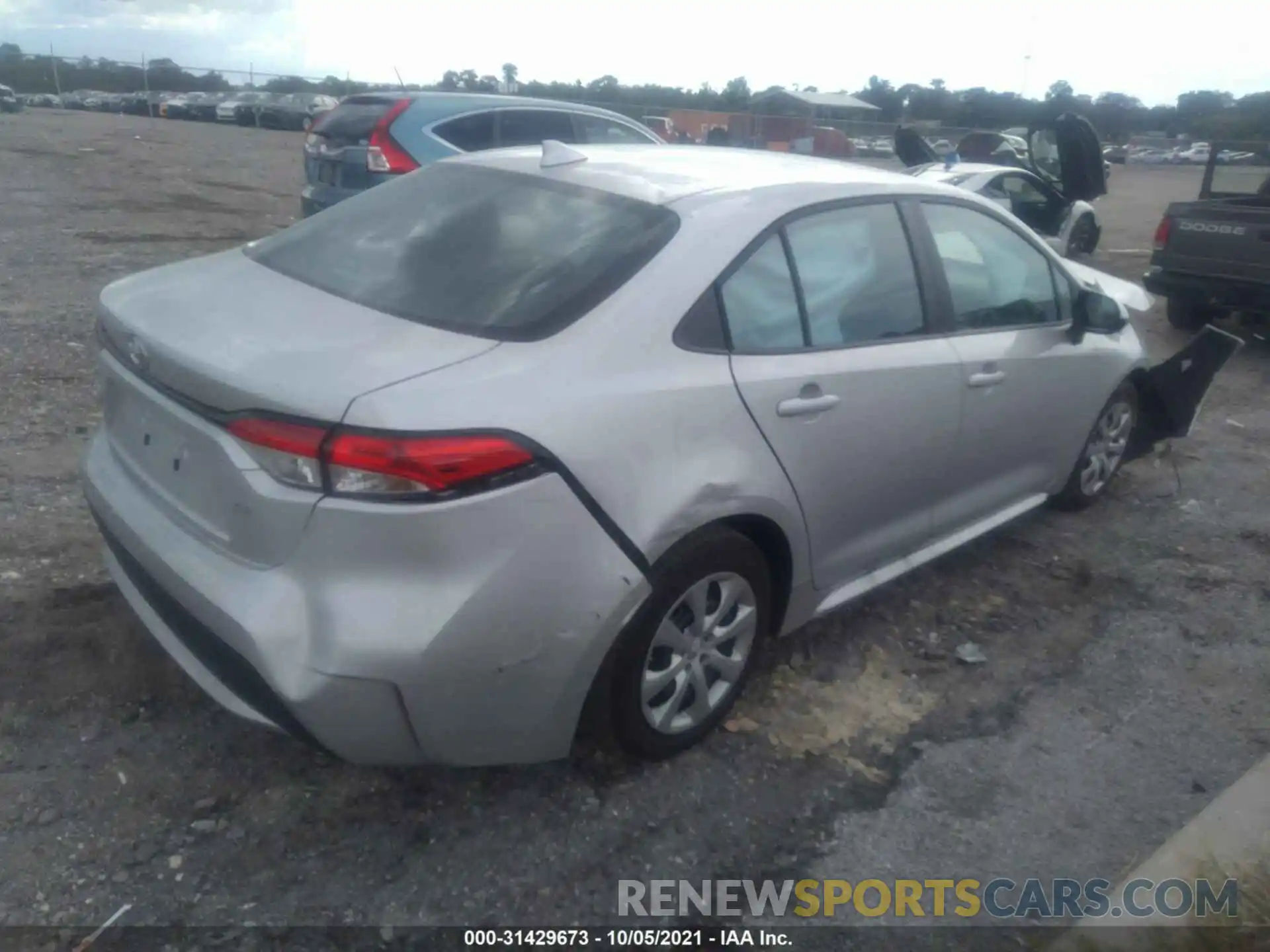 4 Photograph of a damaged car 5YFEPMAE4MP260593 TOYOTA COROLLA 2021