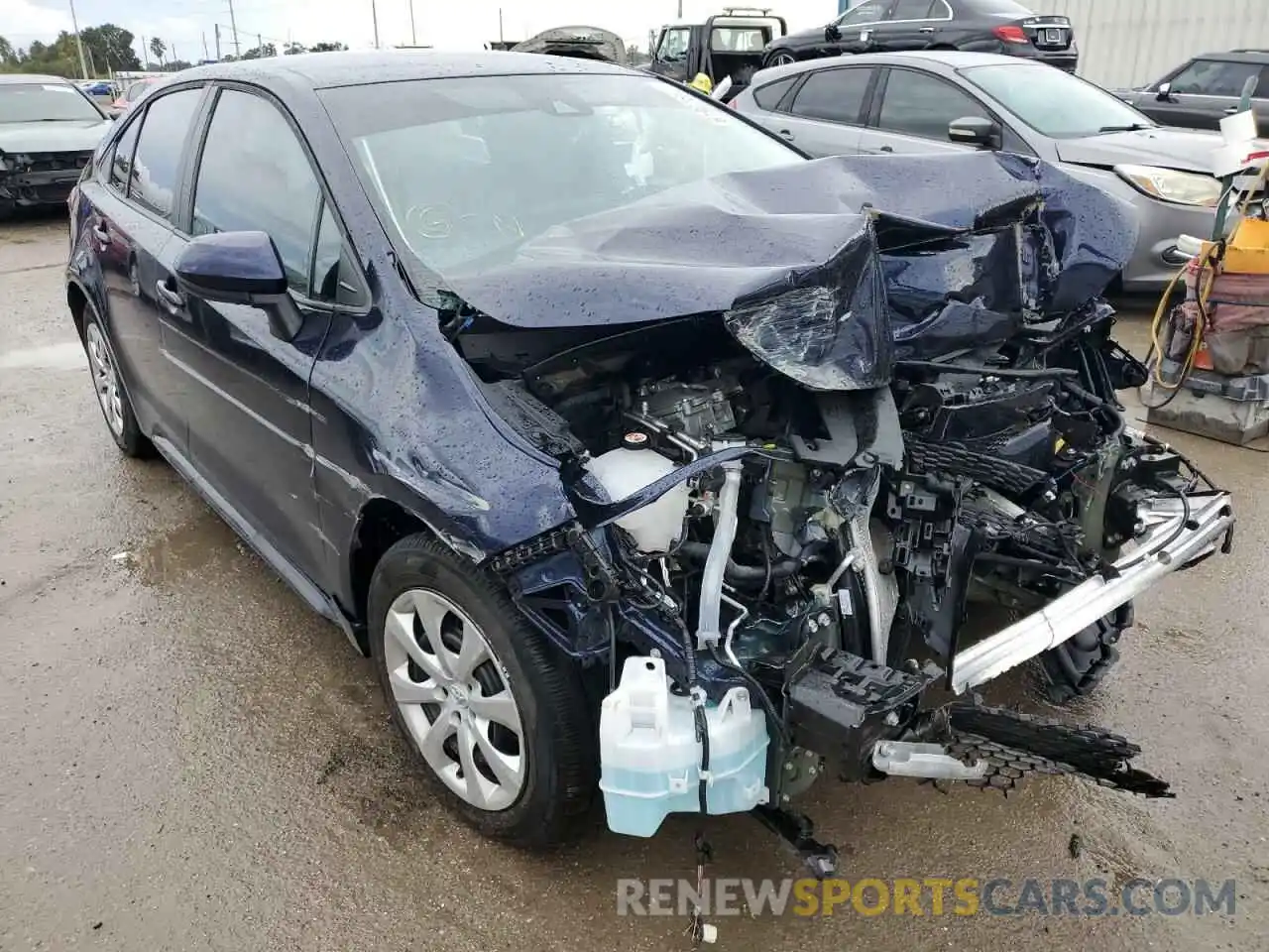 1 Photograph of a damaged car 5YFEPMAE4MP264675 TOYOTA COROLLA 2021