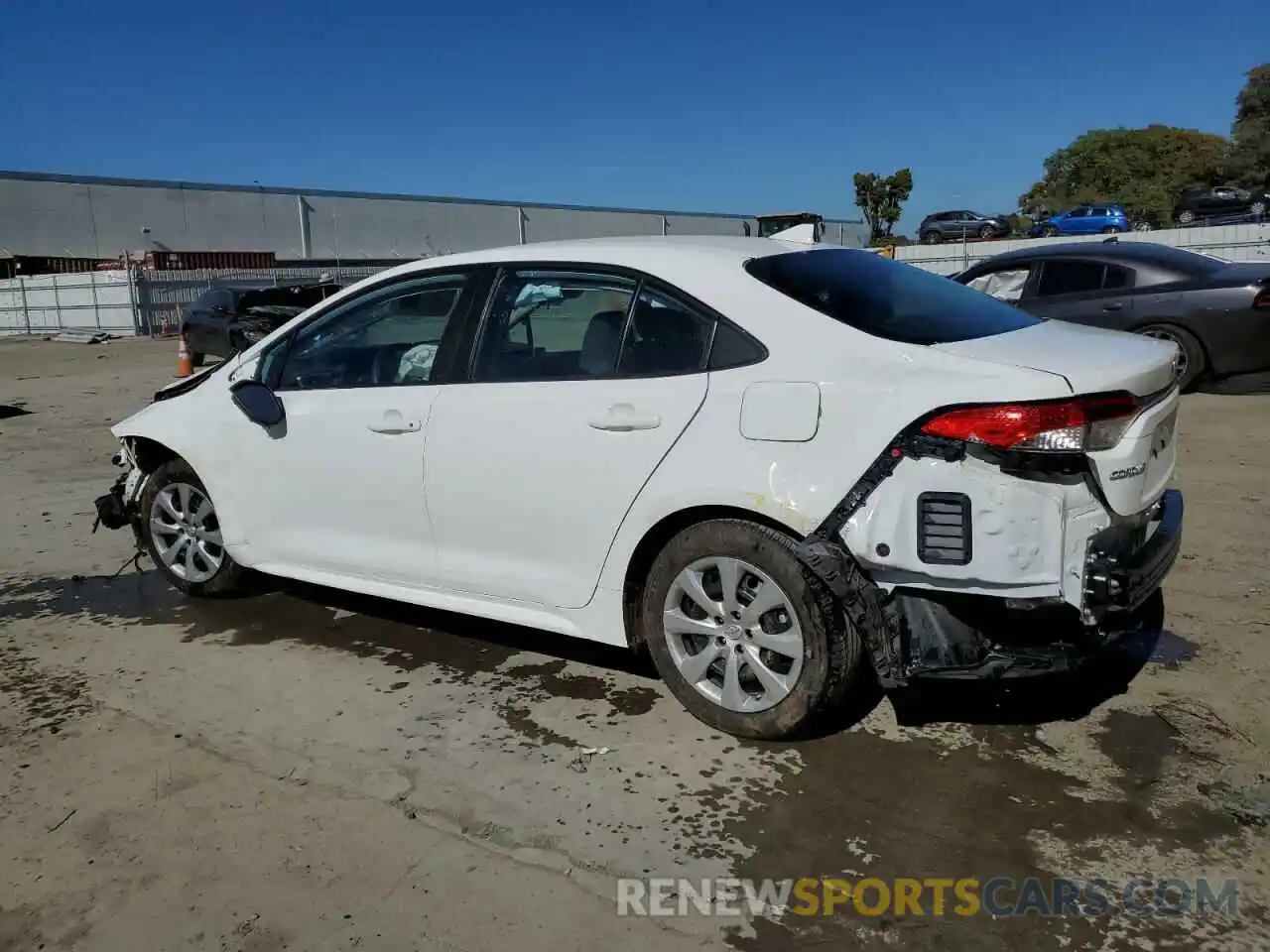 2 Photograph of a damaged car 5YFEPMAE4MP266524 TOYOTA COROLLA 2021