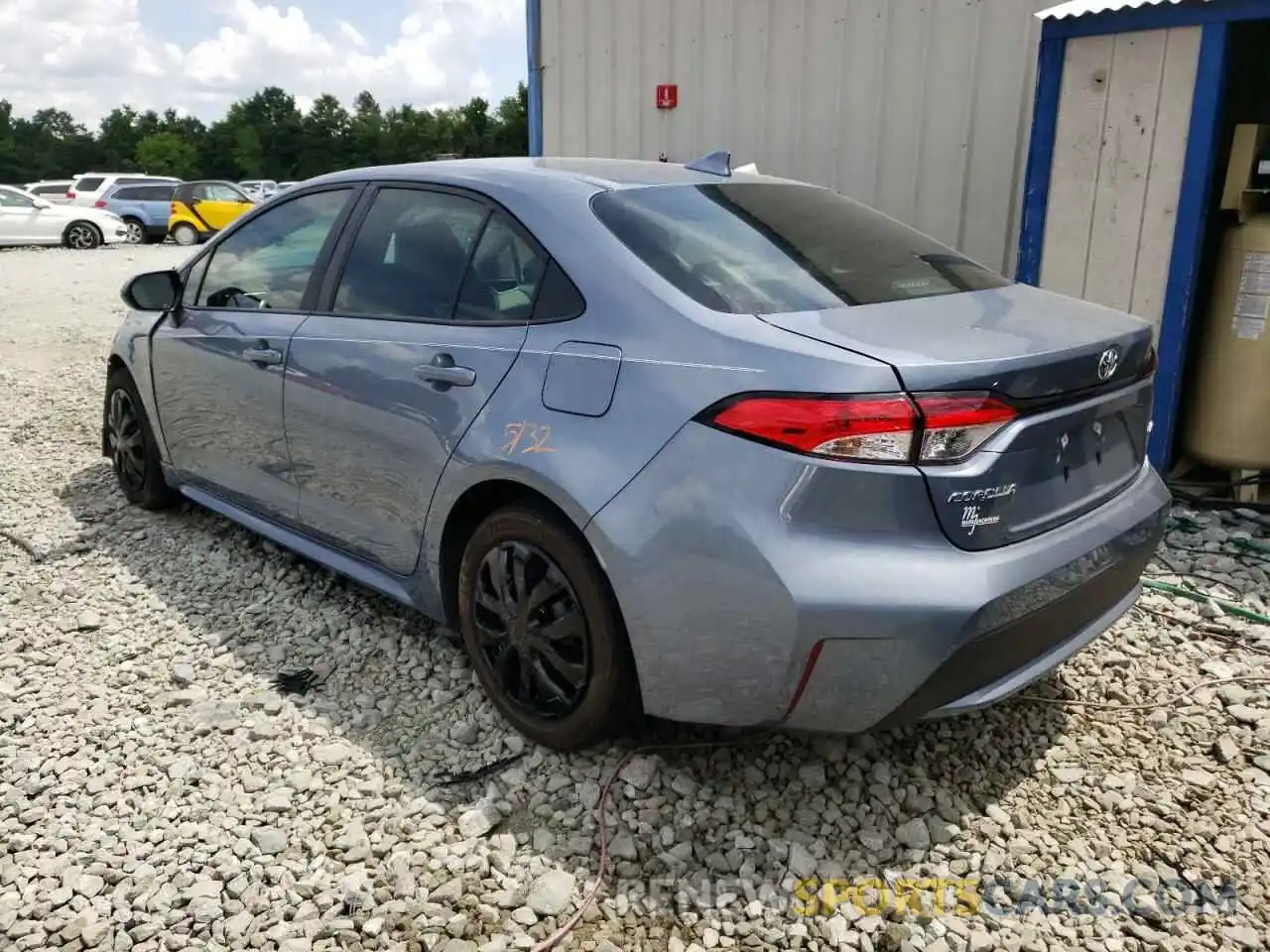 3 Photograph of a damaged car 5YFEPMAE4MP267754 TOYOTA COROLLA 2021