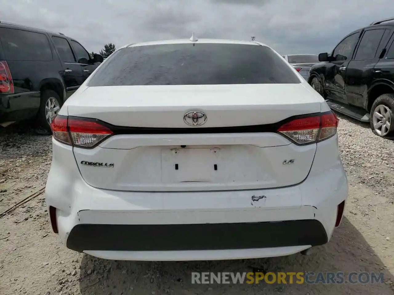 6 Photograph of a damaged car 5YFEPMAE4MP270203 TOYOTA COROLLA 2021