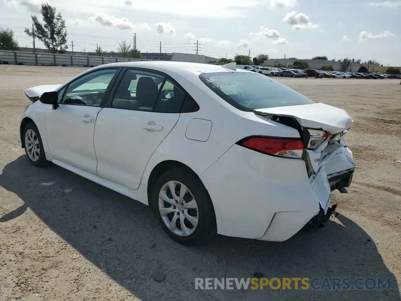 2 Photograph of a damaged car 5YFEPMAE5MP152063 TOYOTA COROLLA 2021