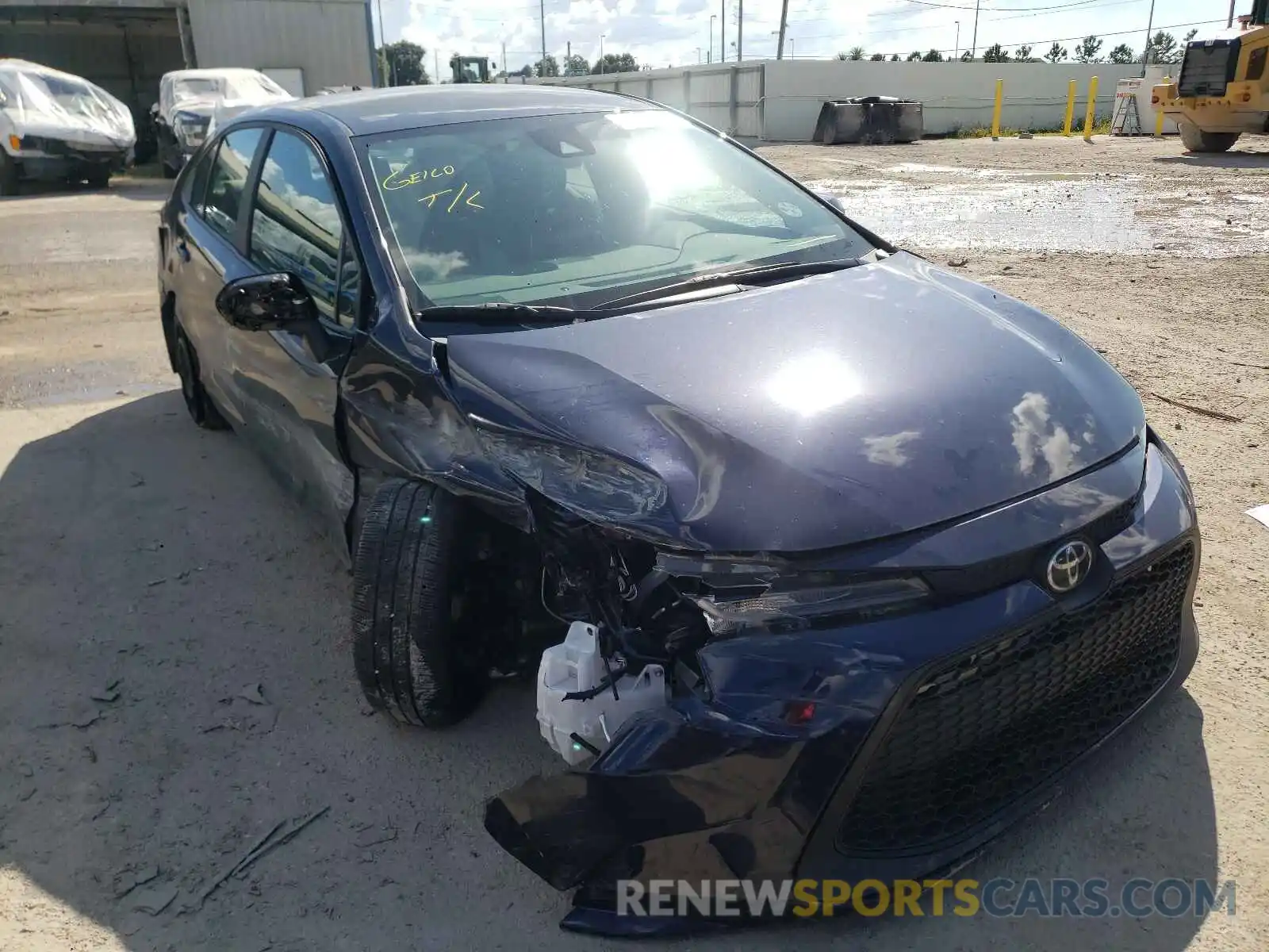 1 Photograph of a damaged car 5YFEPMAE5MP153021 TOYOTA COROLLA 2021