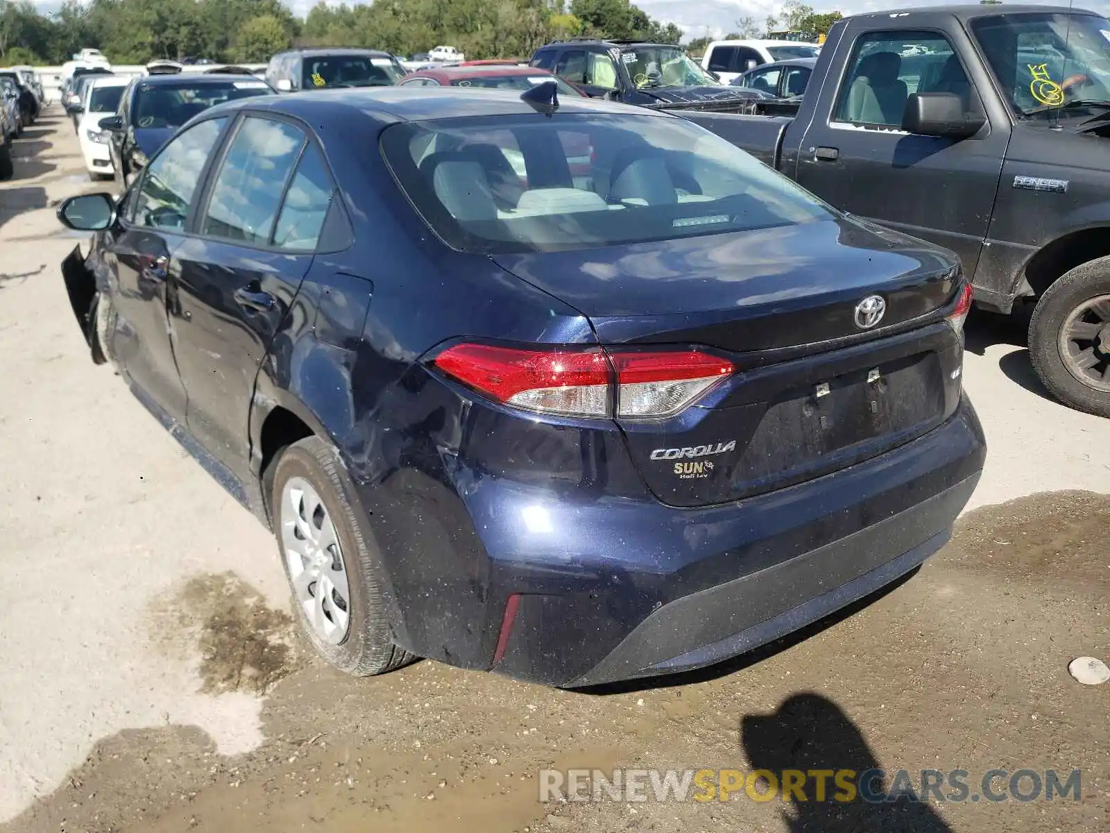 3 Photograph of a damaged car 5YFEPMAE5MP153021 TOYOTA COROLLA 2021