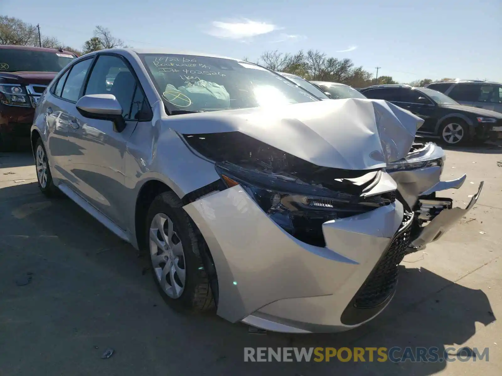 1 Photograph of a damaged car 5YFEPMAE5MP153536 TOYOTA COROLLA 2021