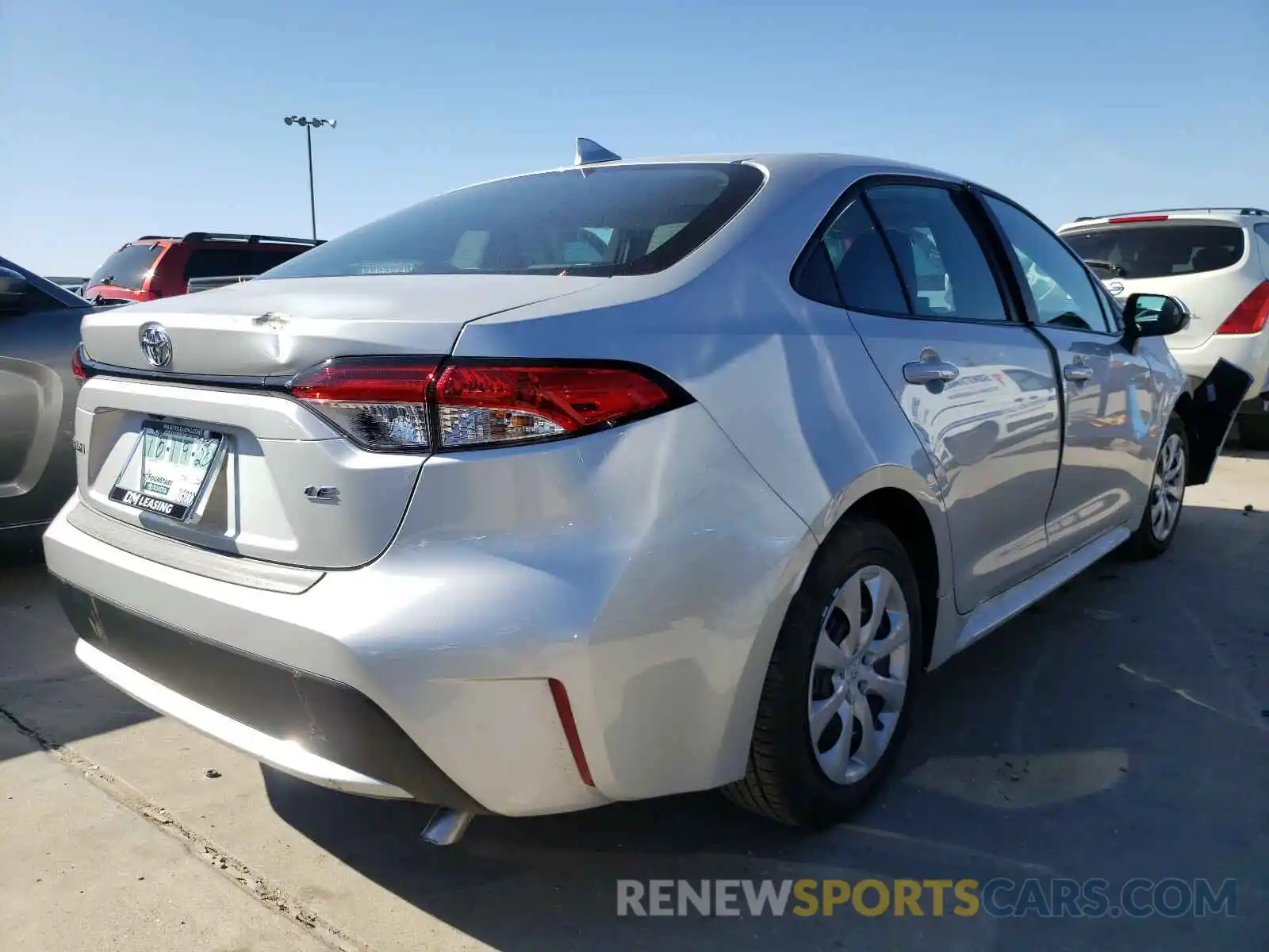 4 Photograph of a damaged car 5YFEPMAE5MP153536 TOYOTA COROLLA 2021