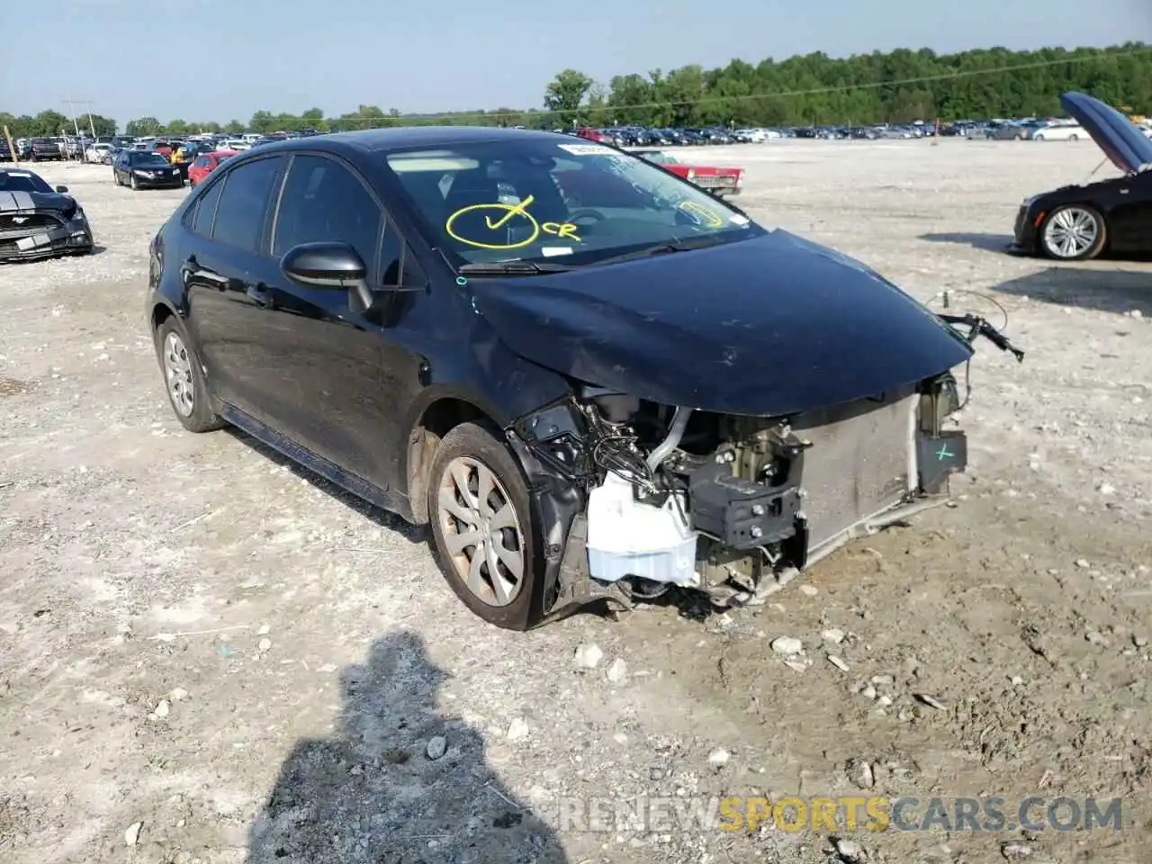 1 Photograph of a damaged car 5YFEPMAE5MP154590 TOYOTA COROLLA 2021