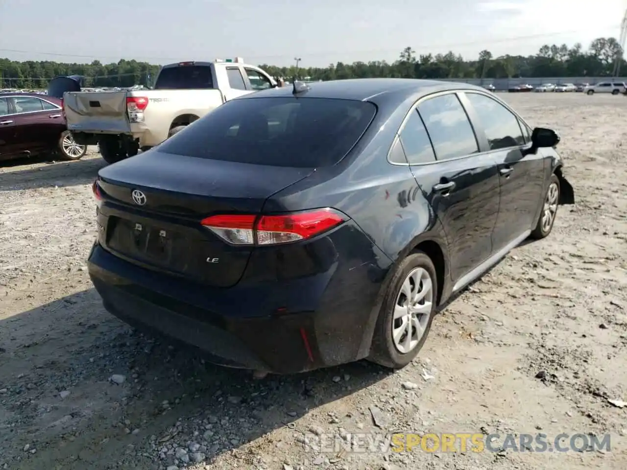 4 Photograph of a damaged car 5YFEPMAE5MP154590 TOYOTA COROLLA 2021