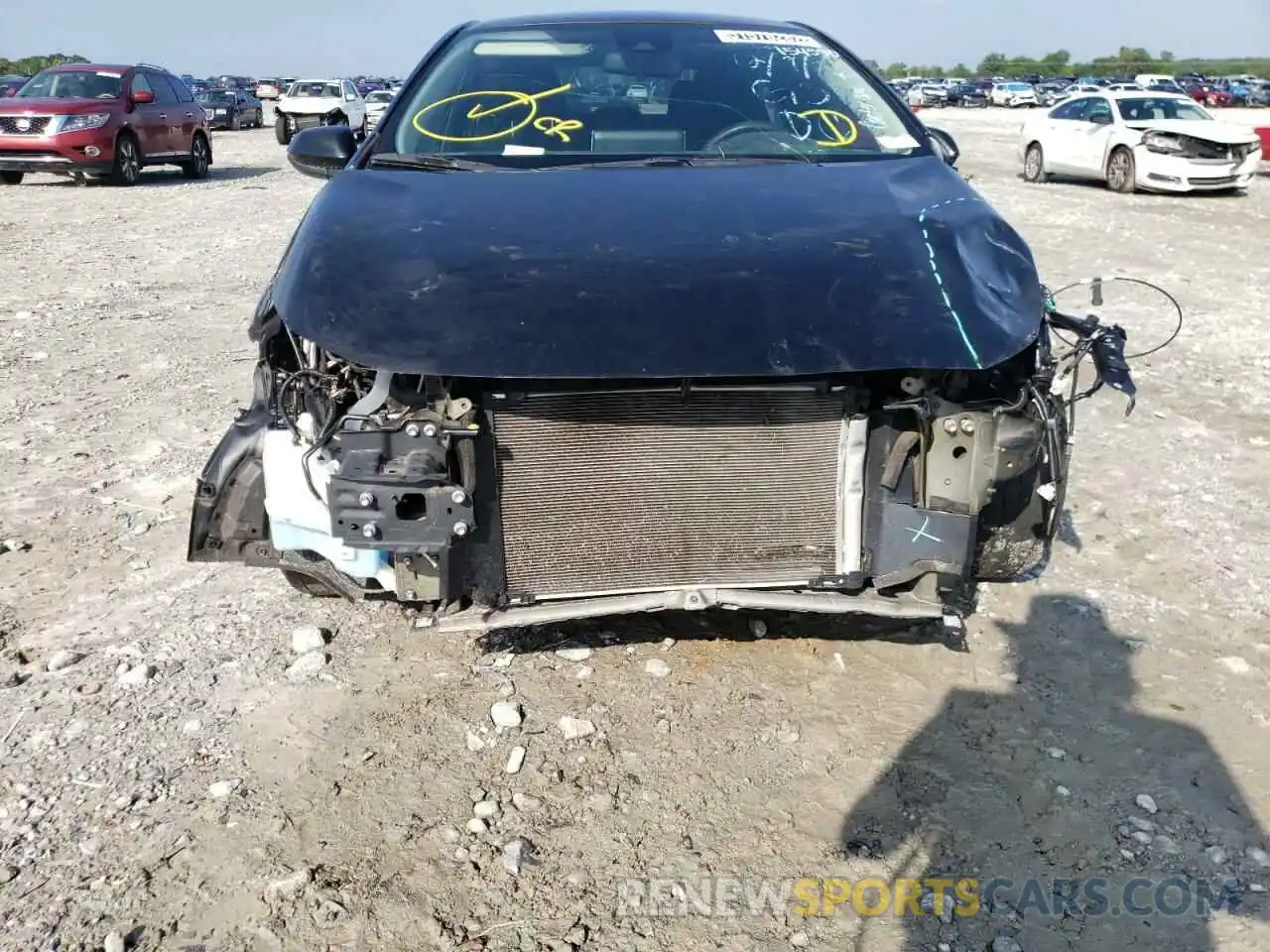 9 Photograph of a damaged car 5YFEPMAE5MP154590 TOYOTA COROLLA 2021