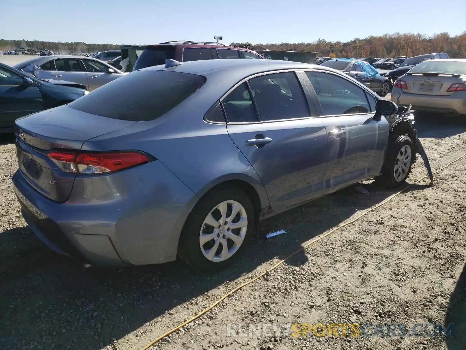 4 Photograph of a damaged car 5YFEPMAE5MP158865 TOYOTA COROLLA 2021