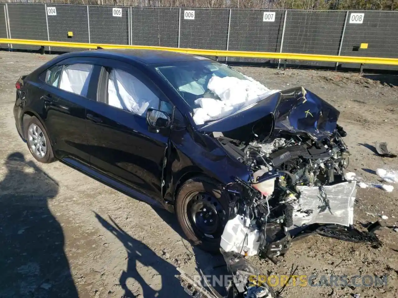 1 Photograph of a damaged car 5YFEPMAE5MP160356 TOYOTA COROLLA 2021