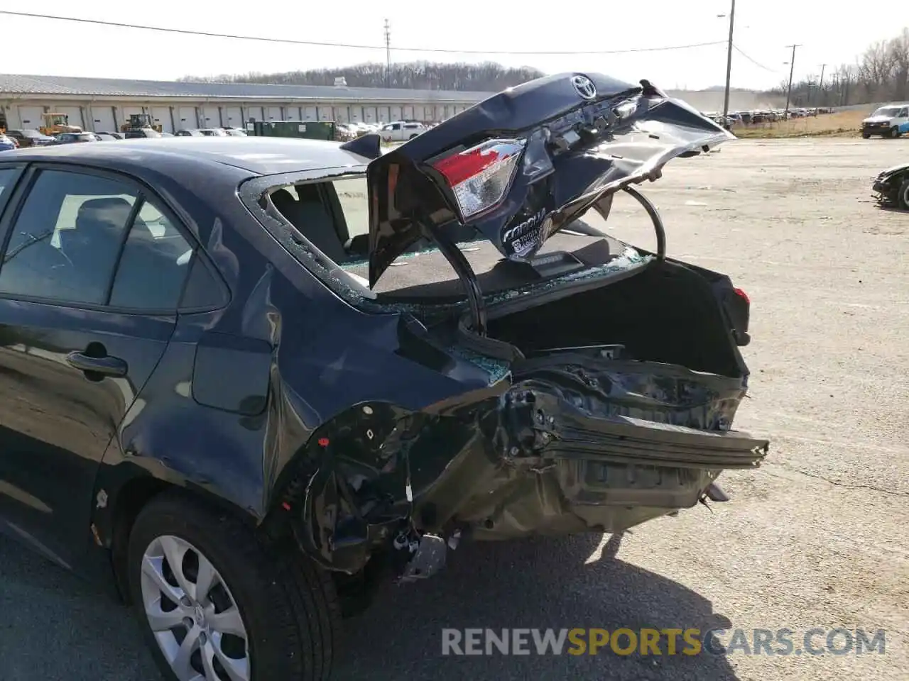 9 Photograph of a damaged car 5YFEPMAE5MP161569 TOYOTA COROLLA 2021