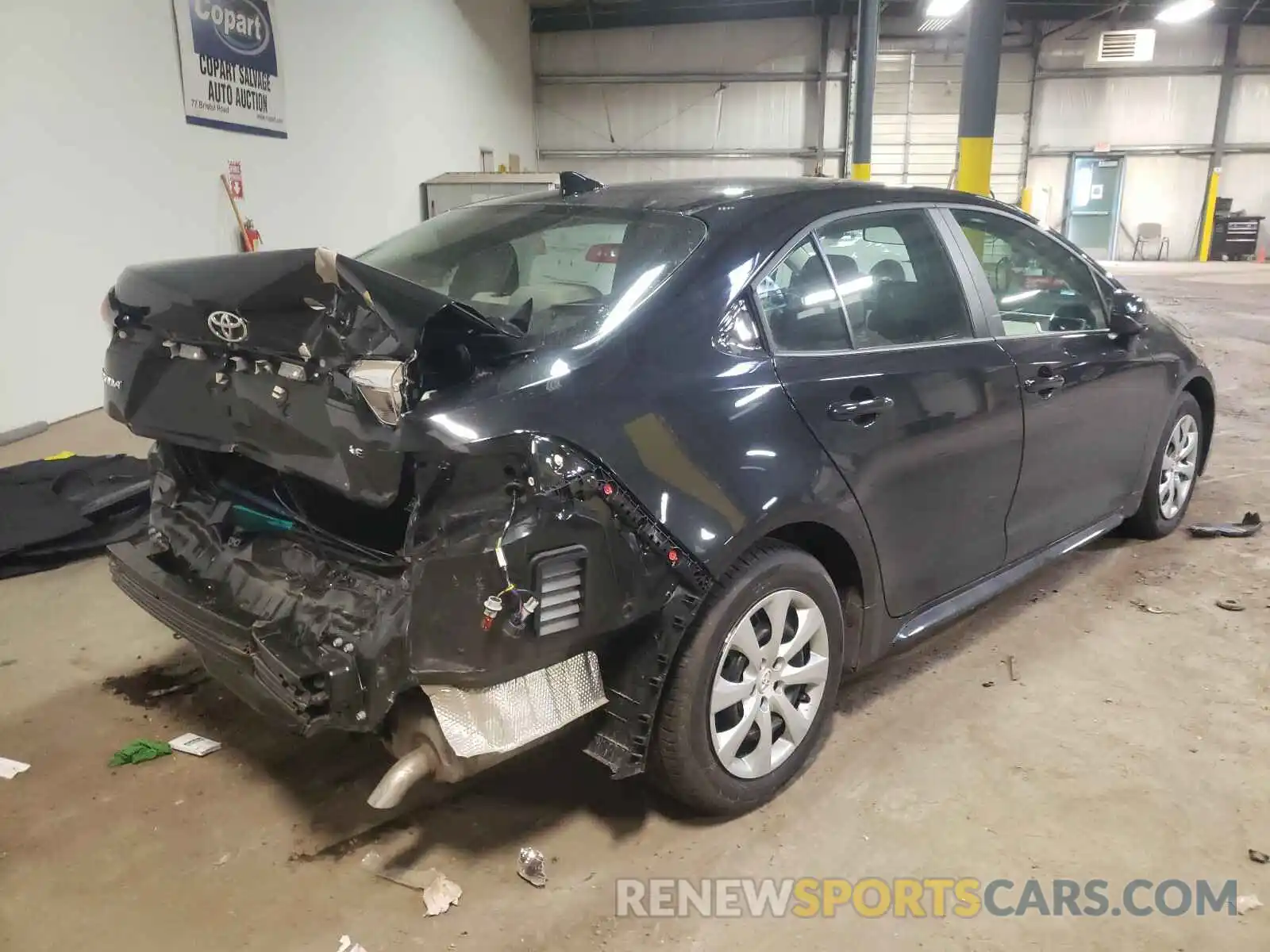 4 Photograph of a damaged car 5YFEPMAE5MP165279 TOYOTA COROLLA 2021