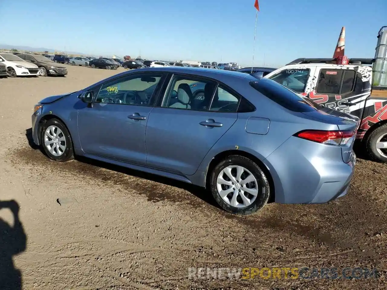 2 Photograph of a damaged car 5YFEPMAE5MP167520 TOYOTA COROLLA 2021