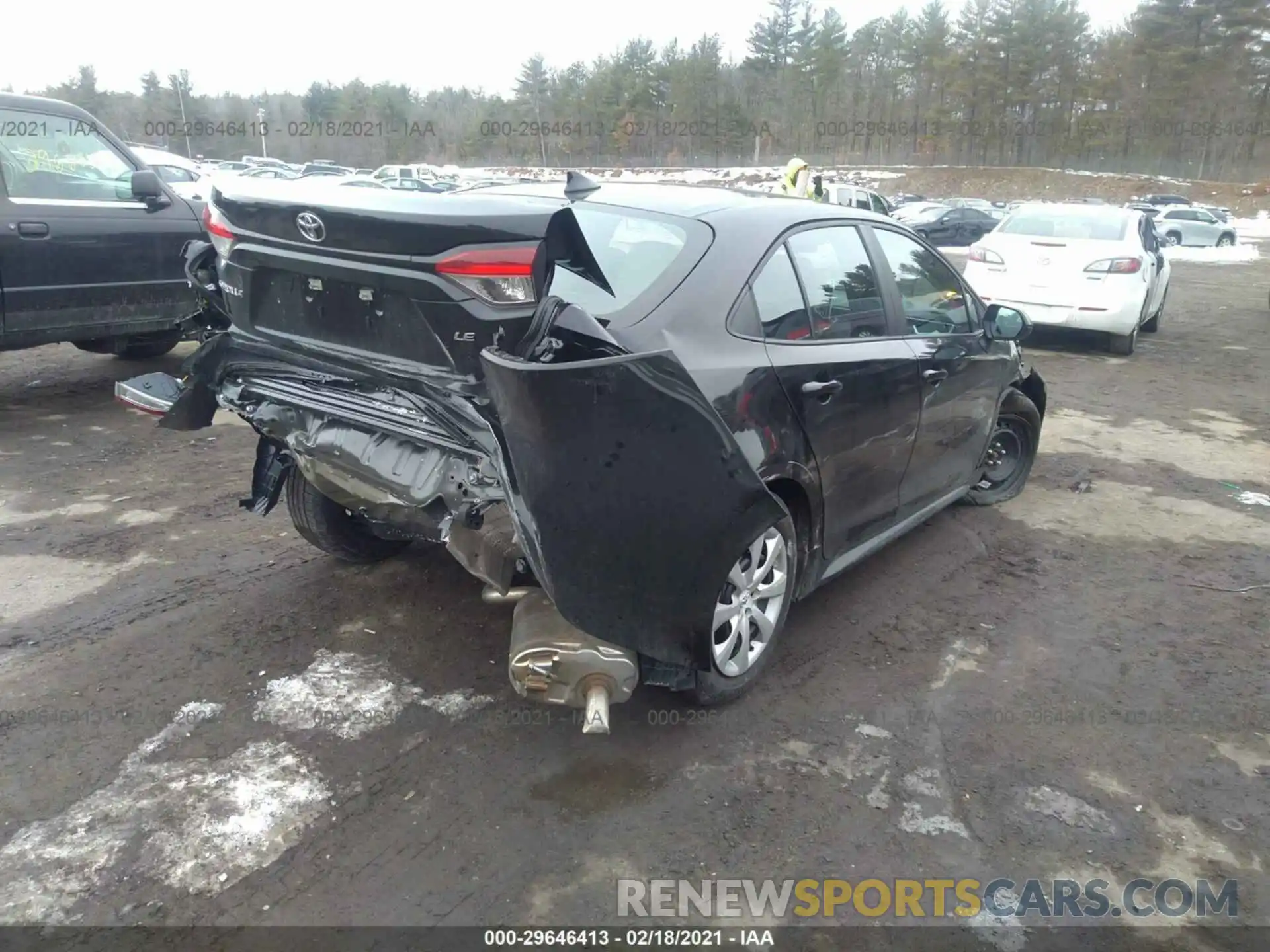 4 Photograph of a damaged car 5YFEPMAE5MP167663 TOYOTA COROLLA 2021