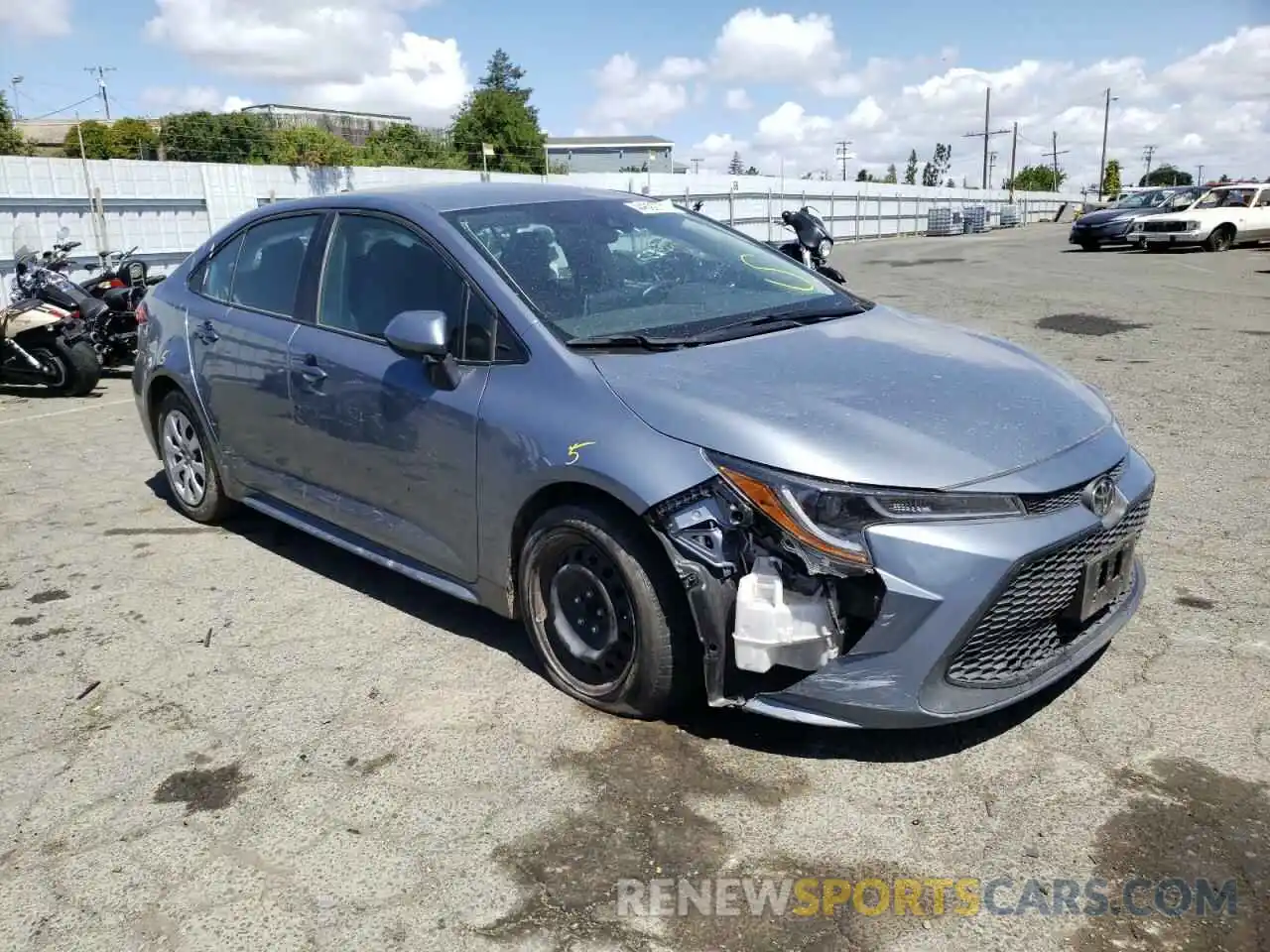 1 Photograph of a damaged car 5YFEPMAE5MP169476 TOYOTA COROLLA 2021