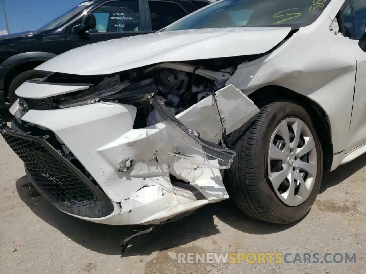 9 Photograph of a damaged car 5YFEPMAE5MP170482 TOYOTA COROLLA 2021