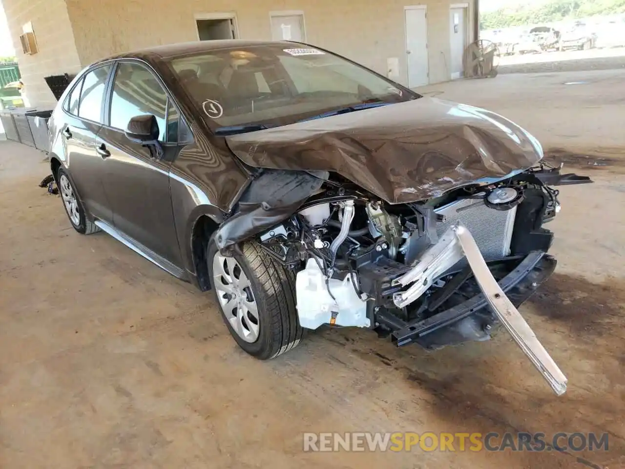 1 Photograph of a damaged car 5YFEPMAE5MP171082 TOYOTA COROLLA 2021