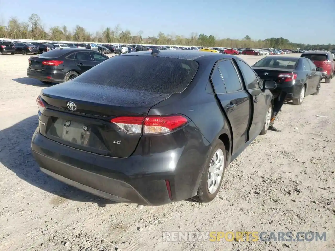 4 Photograph of a damaged car 5YFEPMAE5MP171289 TOYOTA COROLLA 2021