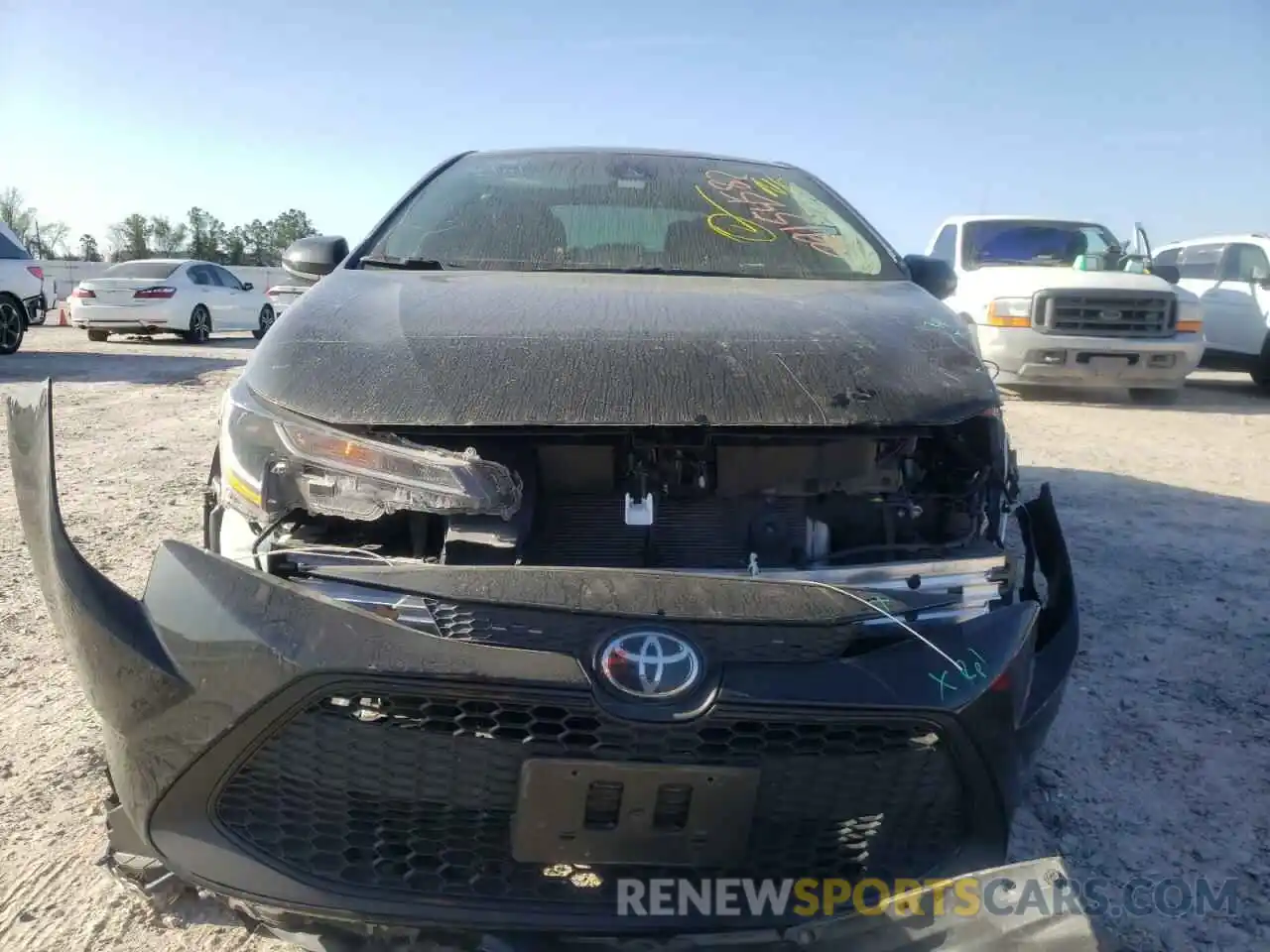 9 Photograph of a damaged car 5YFEPMAE5MP171289 TOYOTA COROLLA 2021