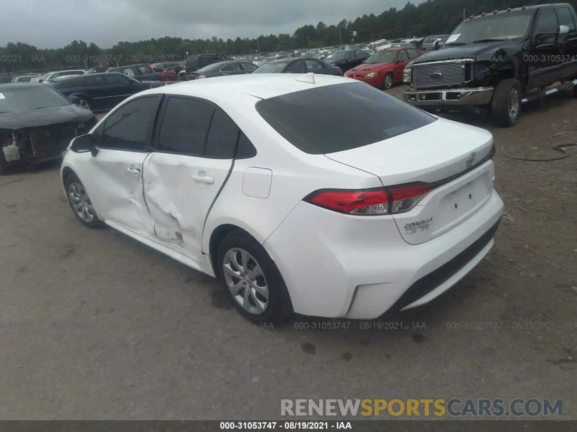 3 Photograph of a damaged car 5YFEPMAE5MP173320 TOYOTA COROLLA 2021