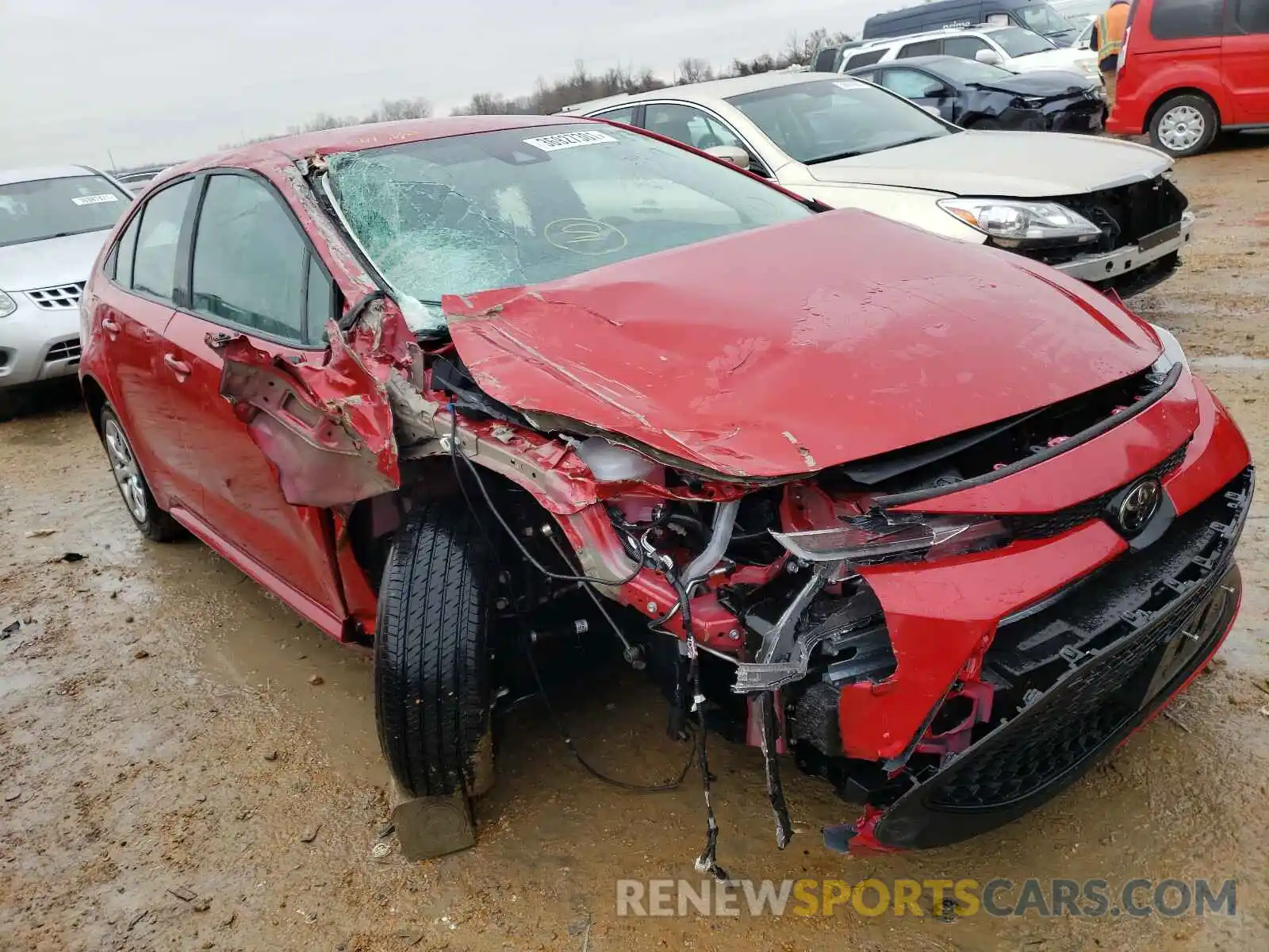 1 Photograph of a damaged car 5YFEPMAE5MP174399 TOYOTA COROLLA 2021