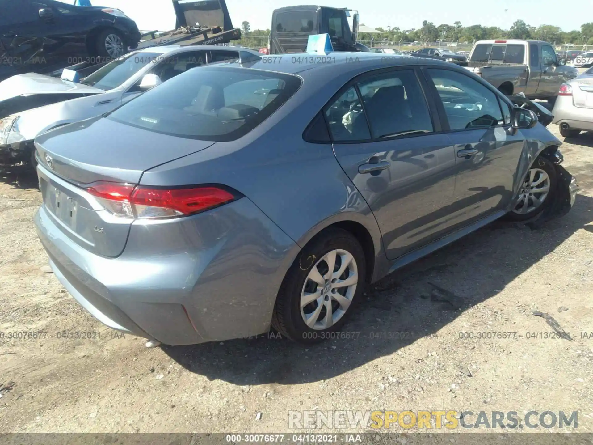 4 Photograph of a damaged car 5YFEPMAE5MP175374 TOYOTA COROLLA 2021