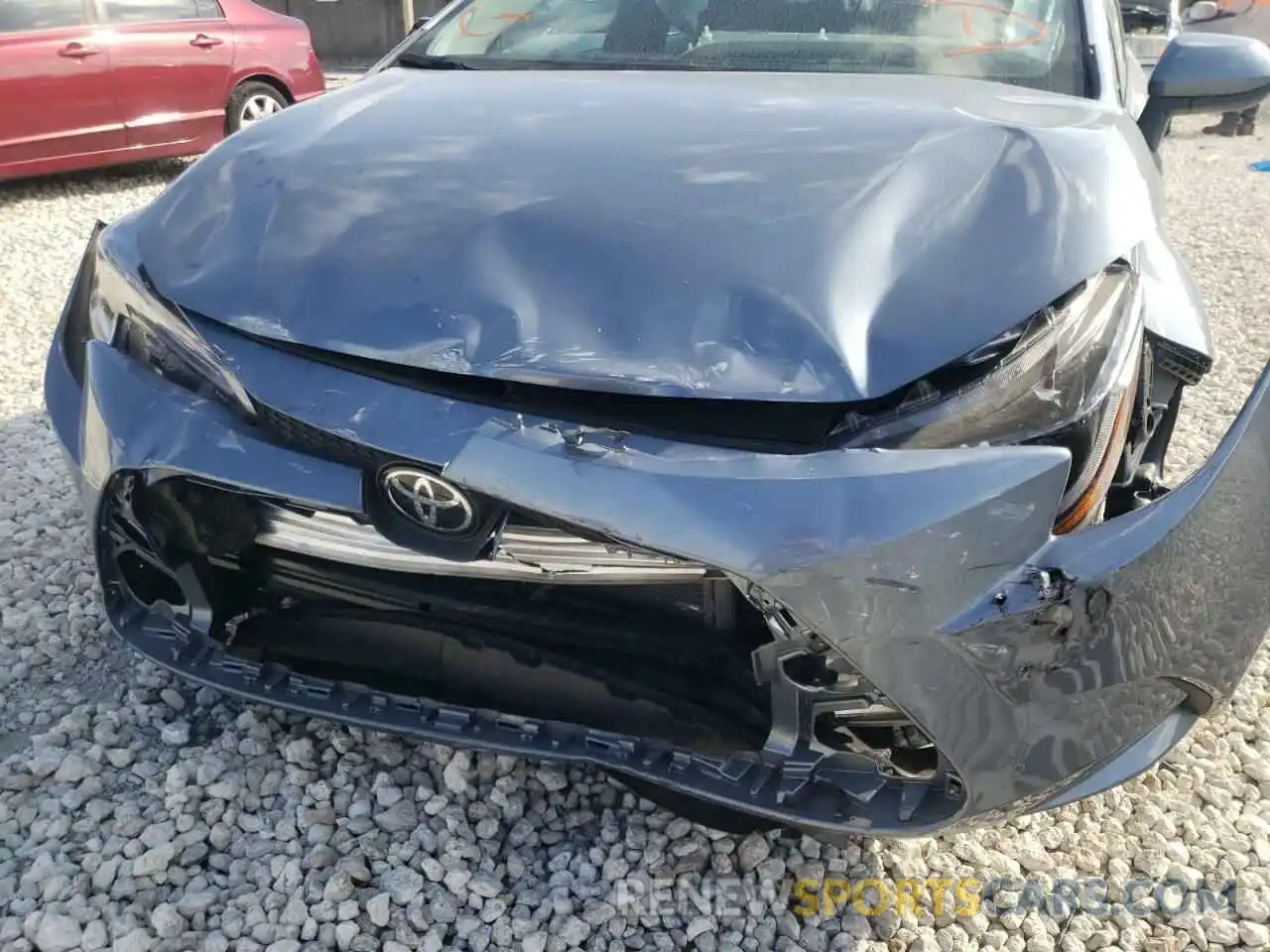 9 Photograph of a damaged car 5YFEPMAE5MP175925 TOYOTA COROLLA 2021