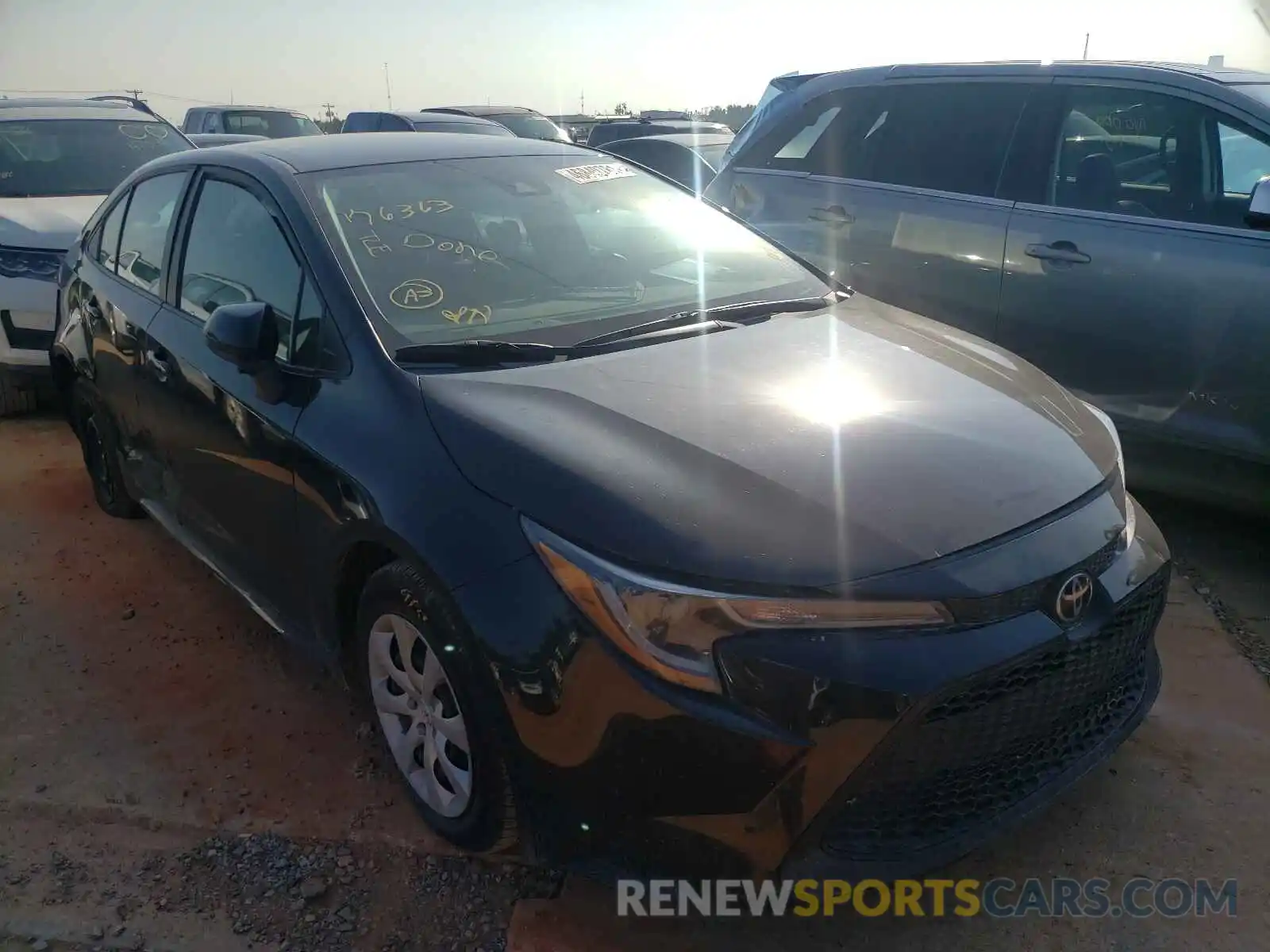 1 Photograph of a damaged car 5YFEPMAE5MP176363 TOYOTA COROLLA 2021