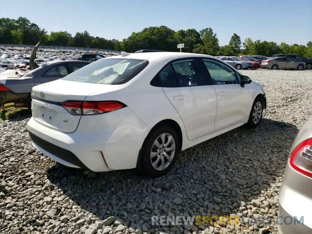 4 Photograph of a damaged car 5YFEPMAE5MP177187 TOYOTA COROLLA 2021