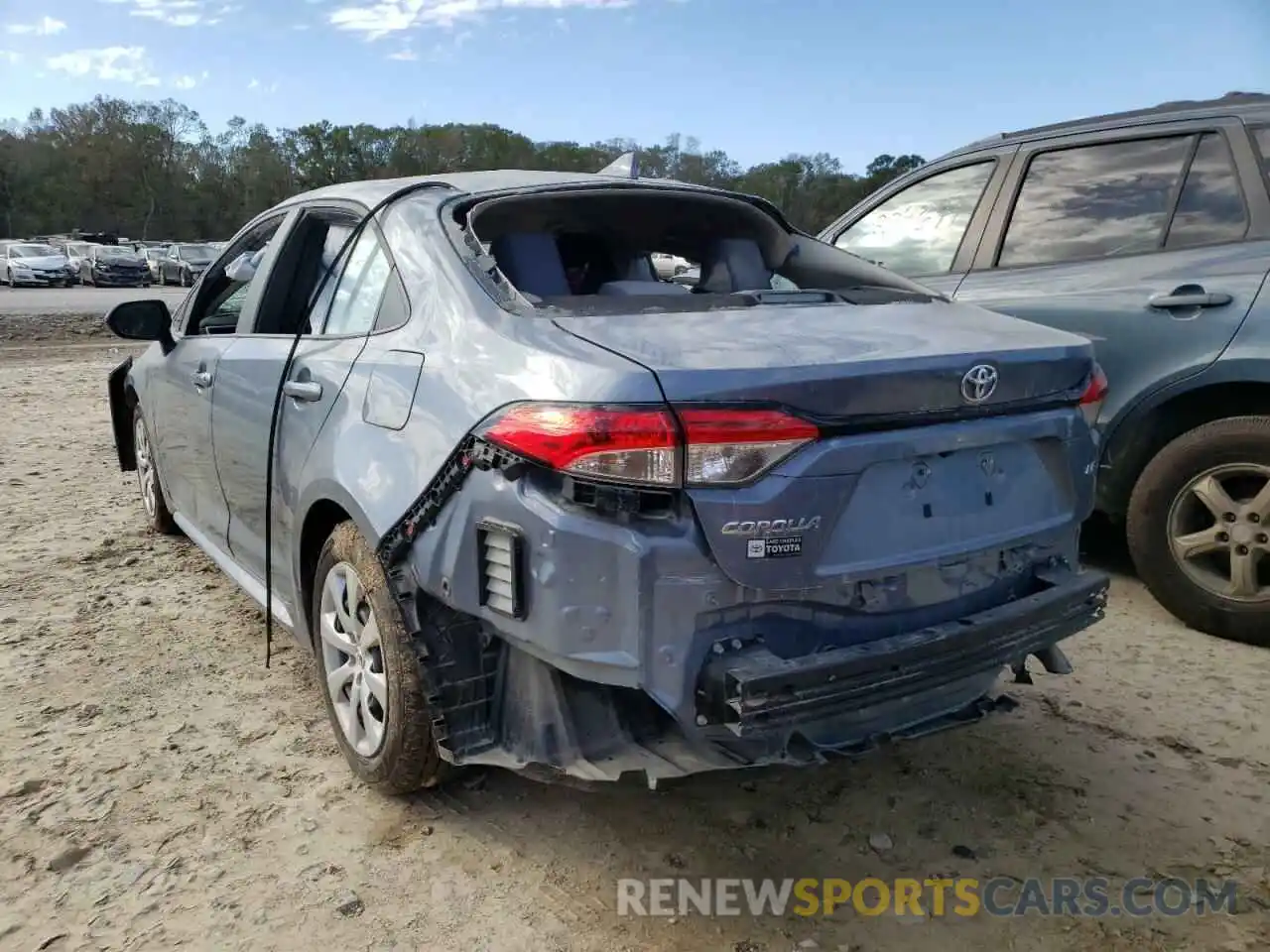 3 Photograph of a damaged car 5YFEPMAE5MP178629 TOYOTA COROLLA 2021