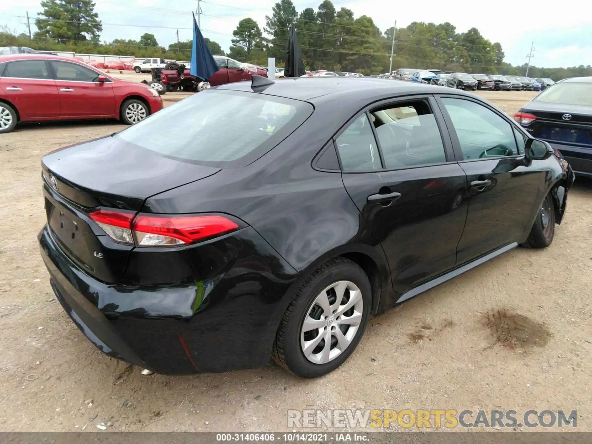 4 Photograph of a damaged car 5YFEPMAE5MP179702 TOYOTA COROLLA 2021