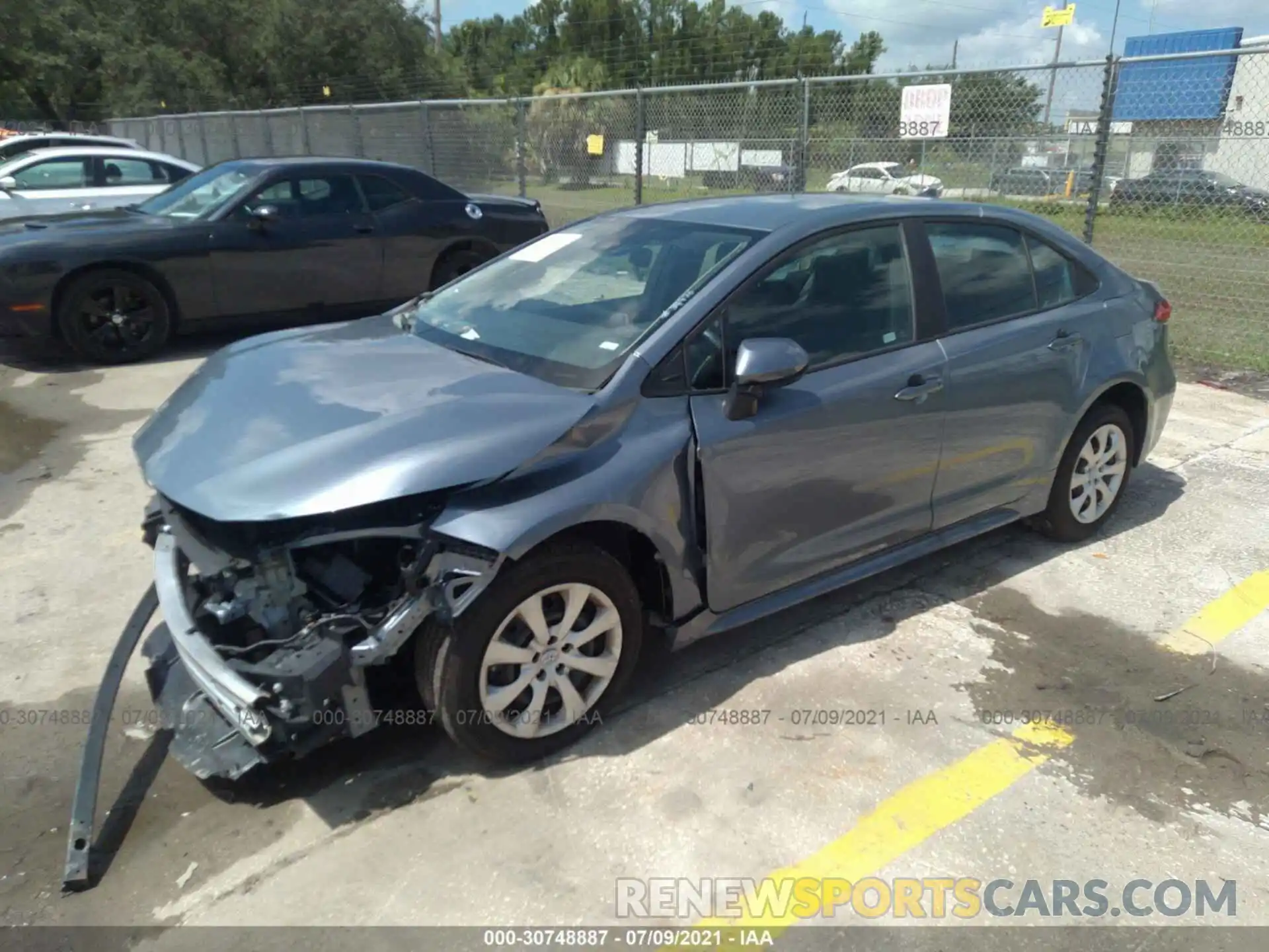 2 Photograph of a damaged car 5YFEPMAE5MP180137 TOYOTA COROLLA 2021