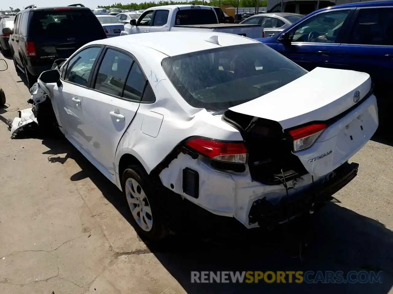 3 Photograph of a damaged car 5YFEPMAE5MP180218 TOYOTA COROLLA 2021