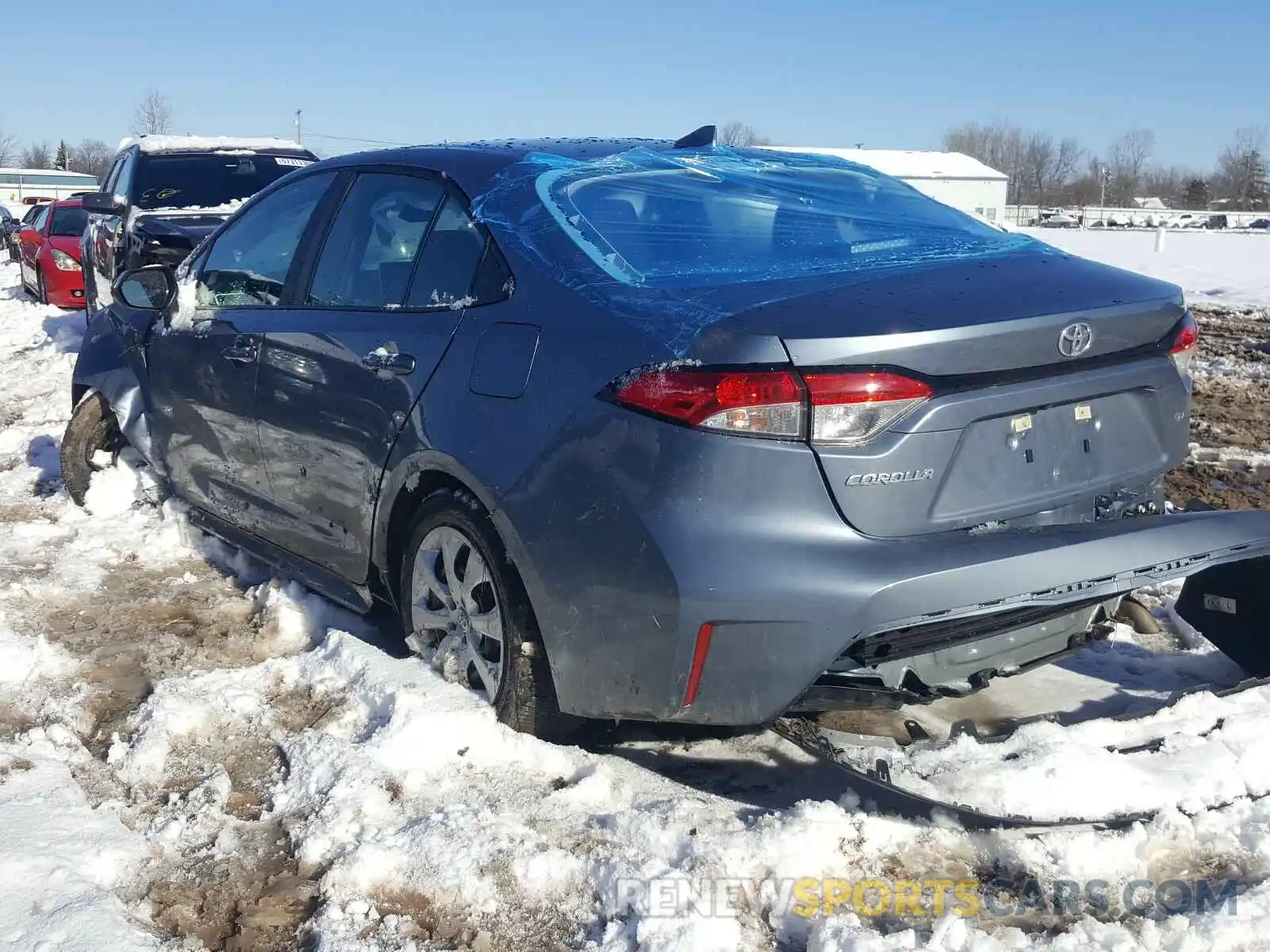 3 Photograph of a damaged car 5YFEPMAE5MP180932 TOYOTA COROLLA 2021