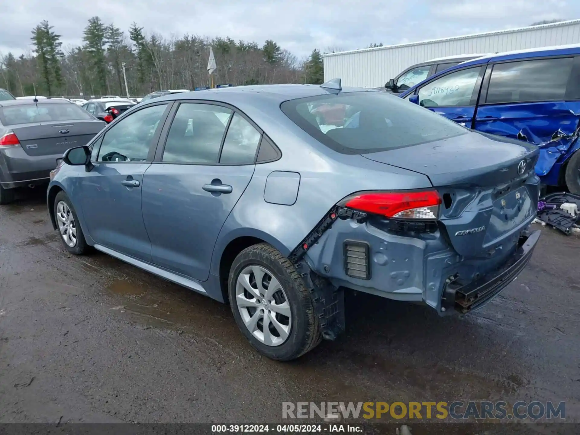 3 Photograph of a damaged car 5YFEPMAE5MP181059 TOYOTA COROLLA 2021