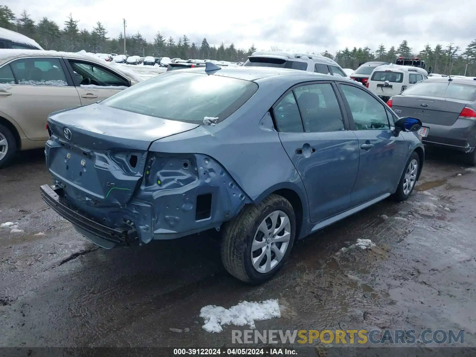 4 Photograph of a damaged car 5YFEPMAE5MP181059 TOYOTA COROLLA 2021