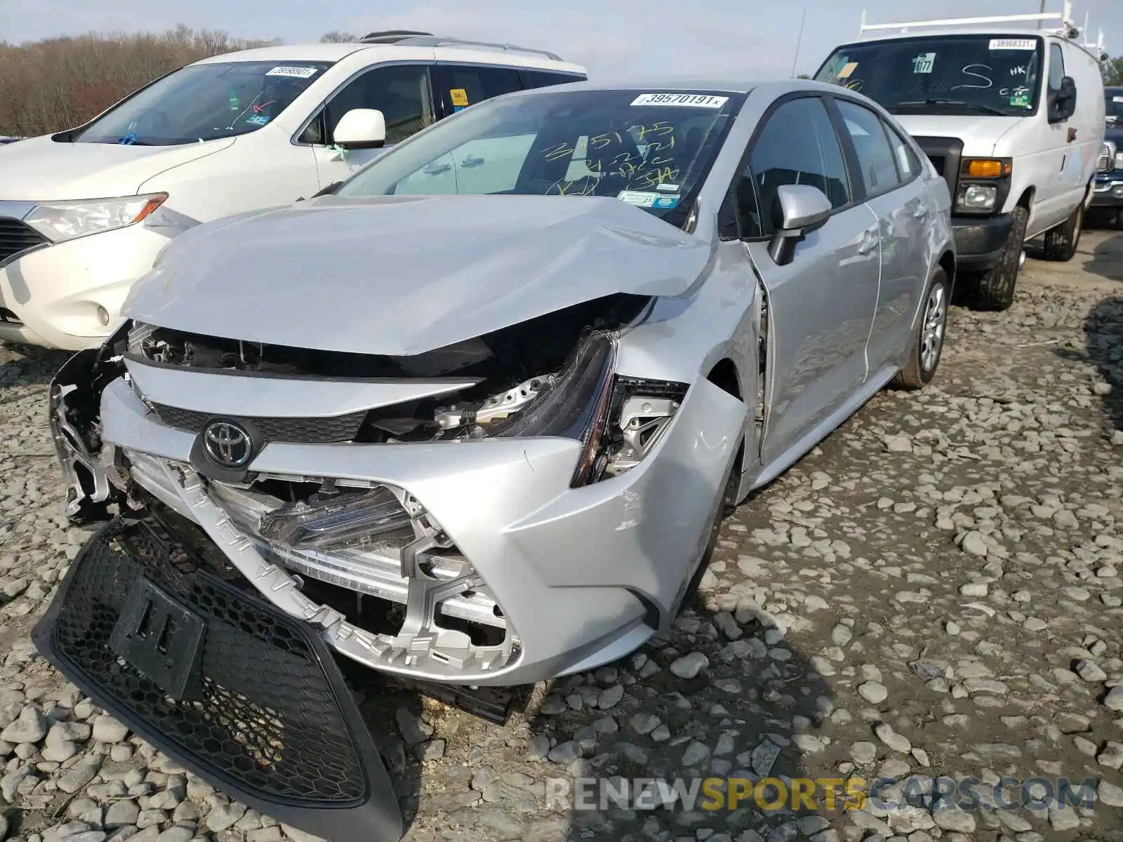 2 Photograph of a damaged car 5YFEPMAE5MP181109 TOYOTA COROLLA 2021