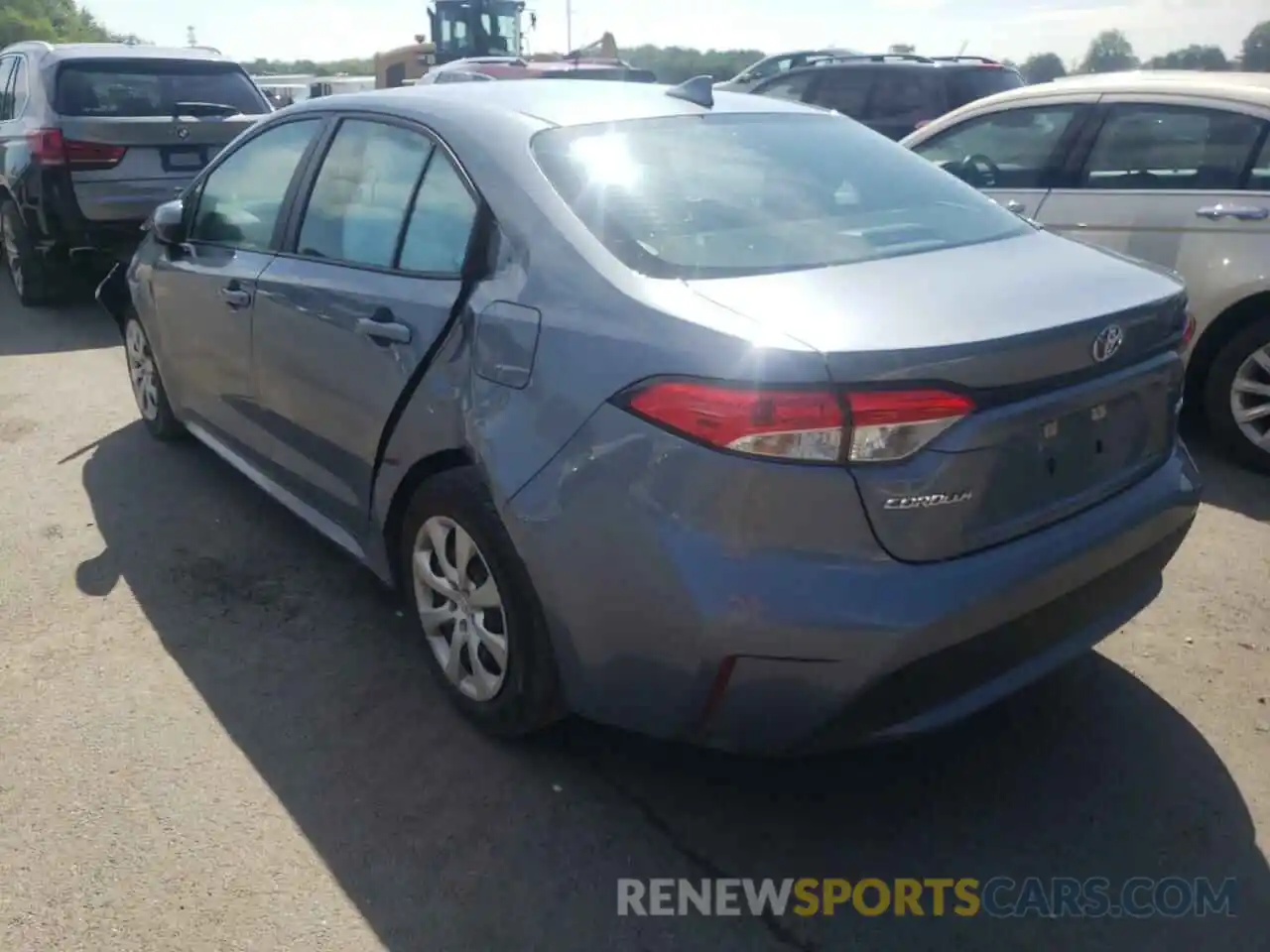 3 Photograph of a damaged car 5YFEPMAE5MP181661 TOYOTA COROLLA 2021