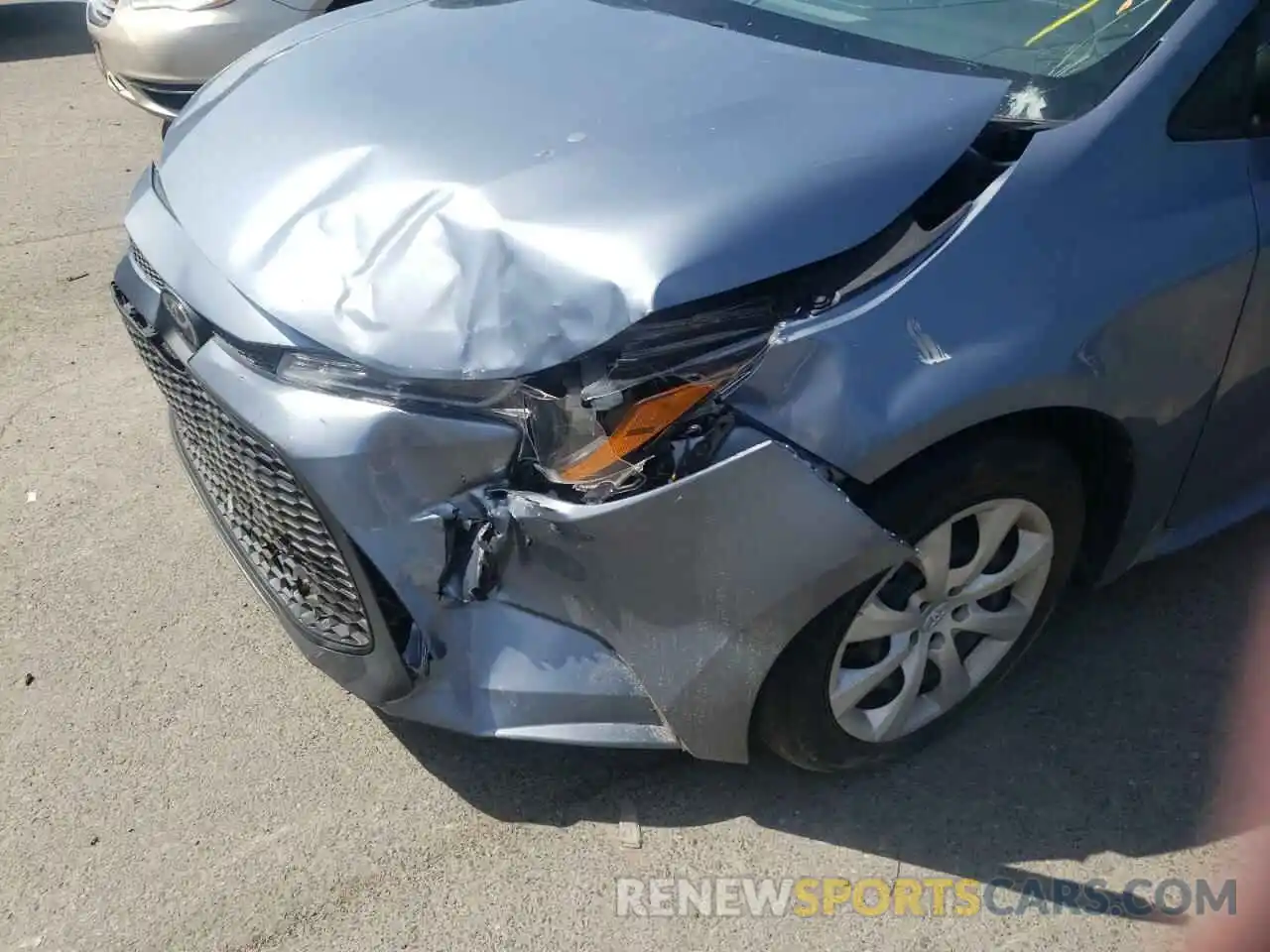 9 Photograph of a damaged car 5YFEPMAE5MP181661 TOYOTA COROLLA 2021