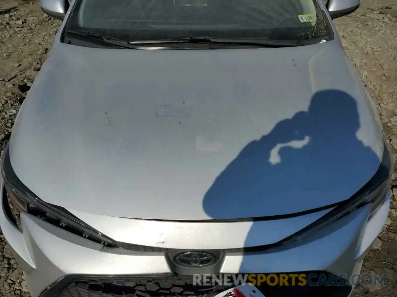 11 Photograph of a damaged car 5YFEPMAE5MP181840 TOYOTA COROLLA 2021