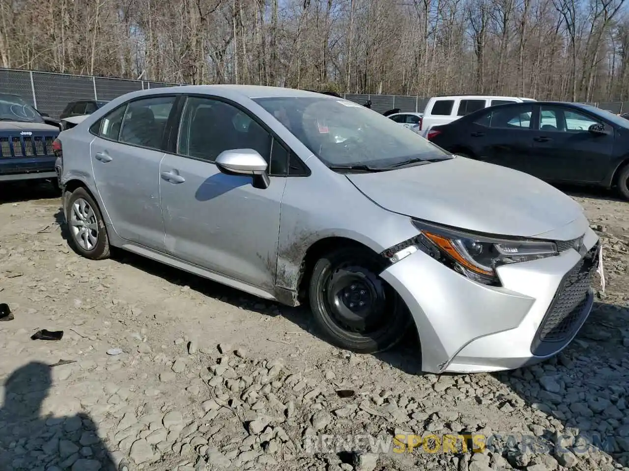 4 Photograph of a damaged car 5YFEPMAE5MP181840 TOYOTA COROLLA 2021