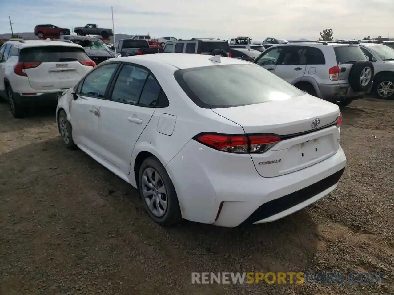 3 Photograph of a damaged car 5YFEPMAE5MP182745 TOYOTA COROLLA 2021