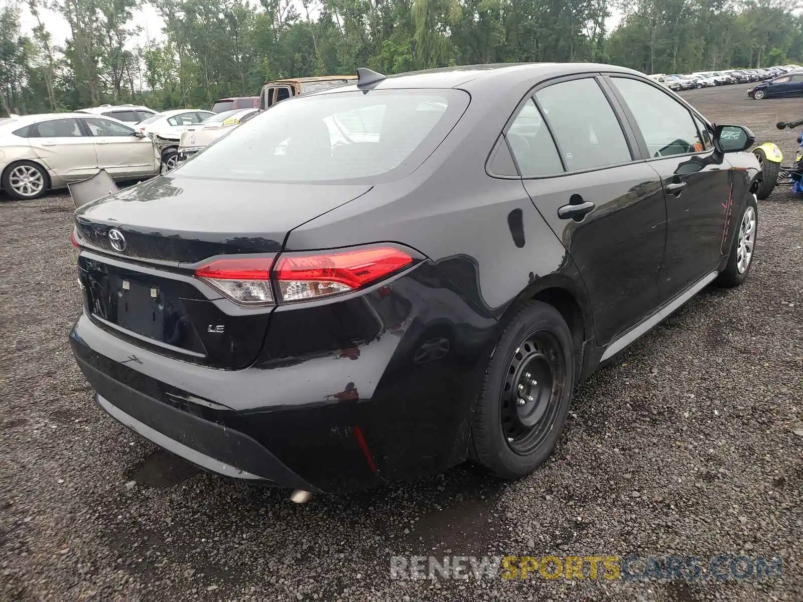 4 Photograph of a damaged car 5YFEPMAE5MP183930 TOYOTA COROLLA 2021