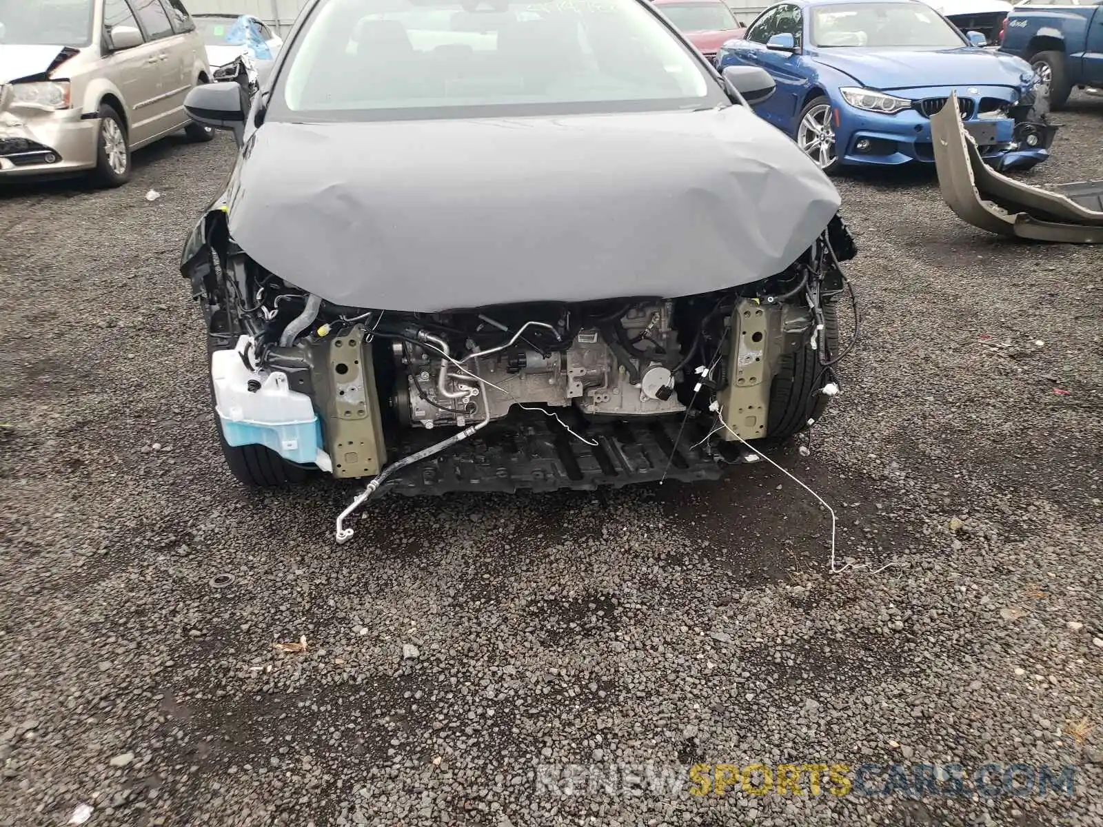 9 Photograph of a damaged car 5YFEPMAE5MP183930 TOYOTA COROLLA 2021