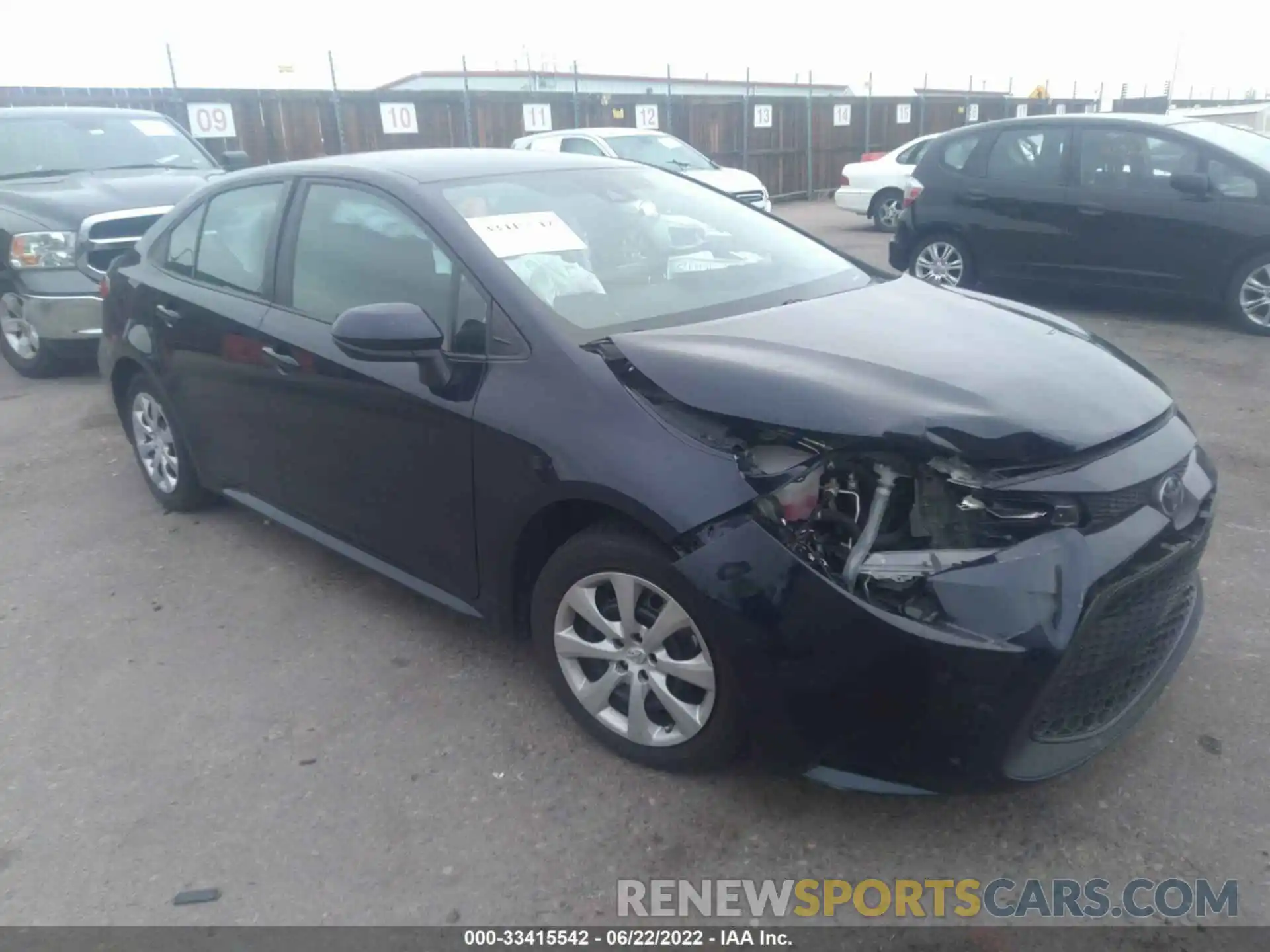 1 Photograph of a damaged car 5YFEPMAE5MP186438 TOYOTA COROLLA 2021