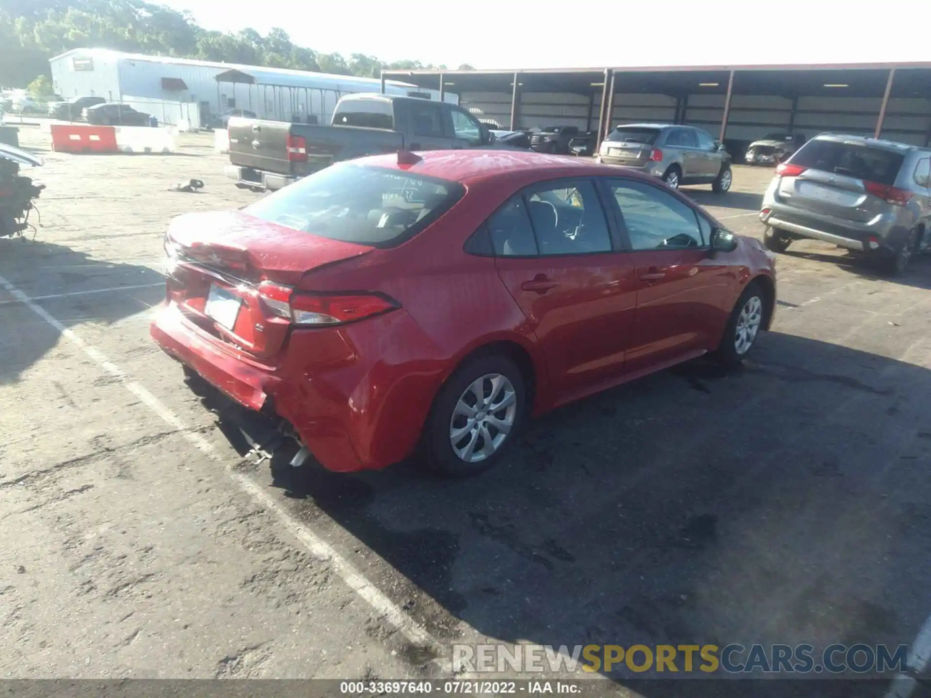 4 Photograph of a damaged car 5YFEPMAE5MP187735 TOYOTA COROLLA 2021