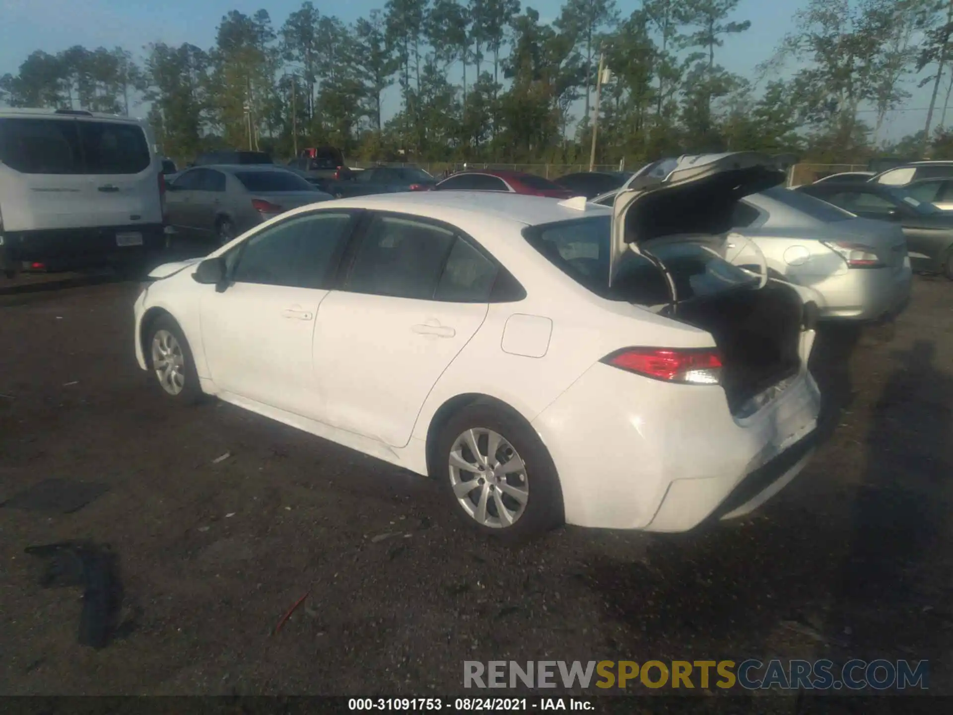 3 Photograph of a damaged car 5YFEPMAE5MP190621 TOYOTA COROLLA 2021