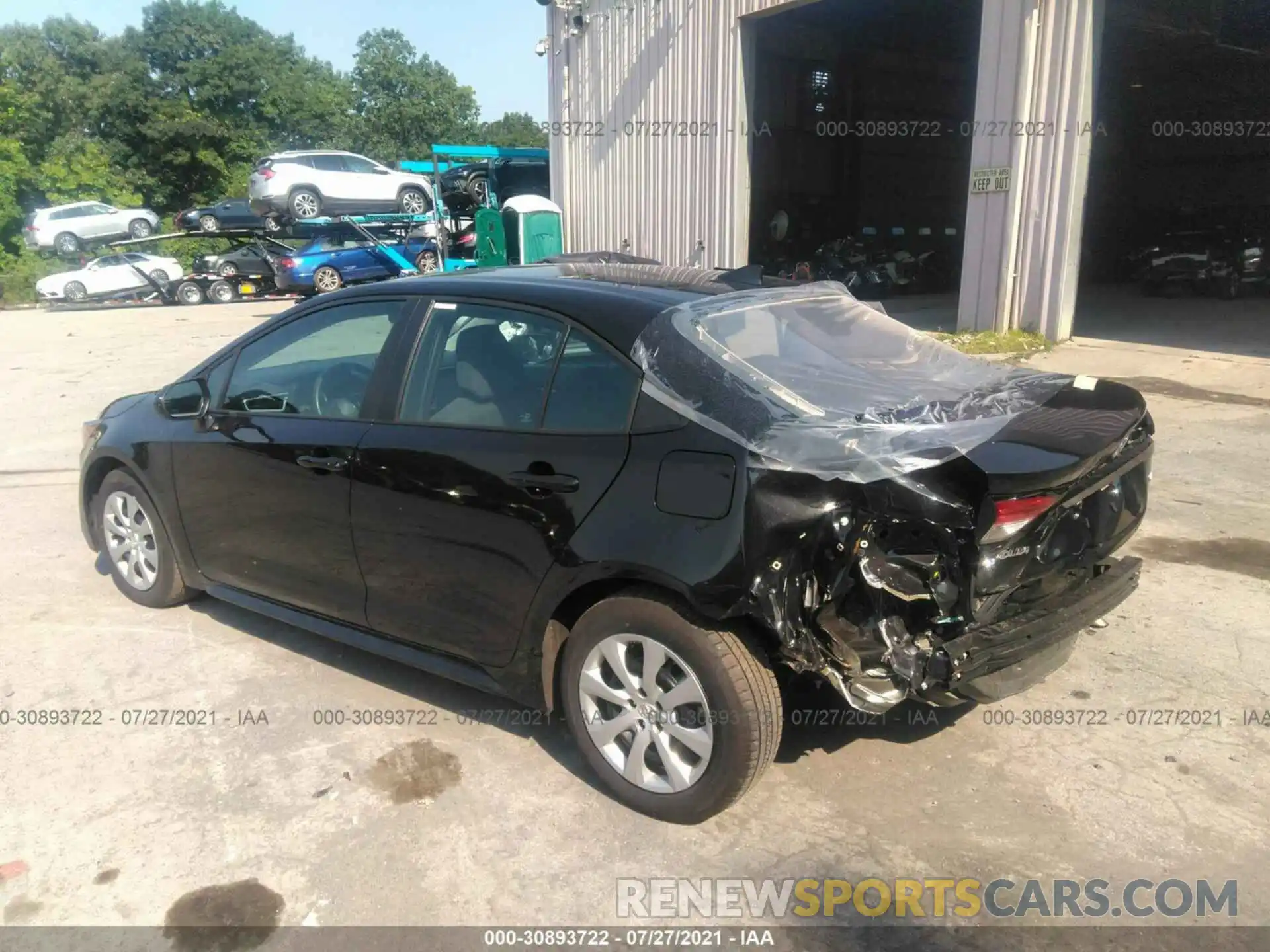 3 Photograph of a damaged car 5YFEPMAE5MP191381 TOYOTA COROLLA 2021