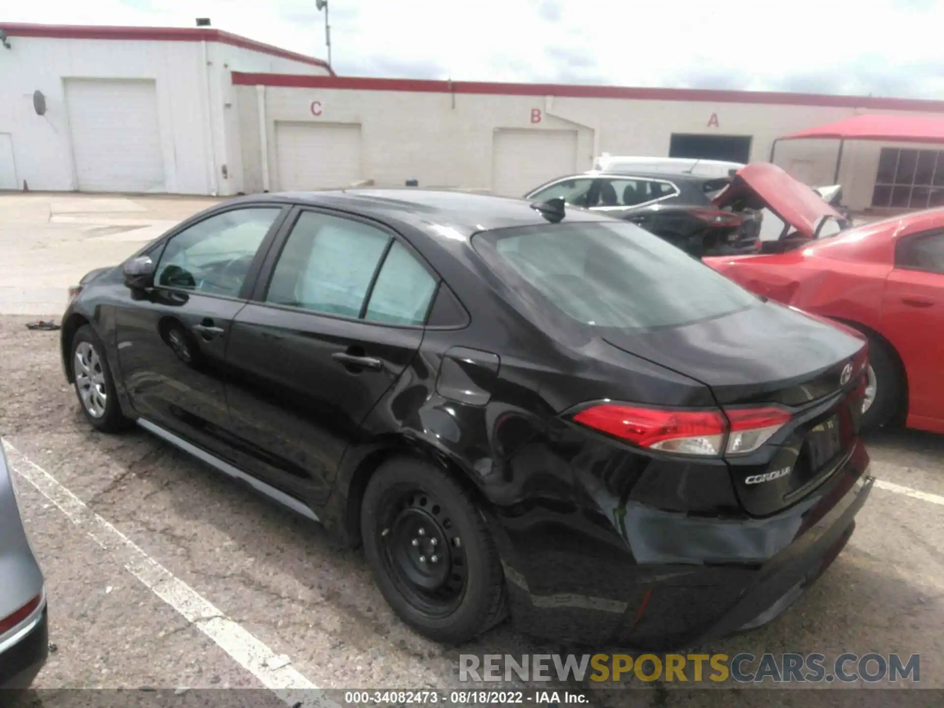 3 Photograph of a damaged car 5YFEPMAE5MP192112 TOYOTA COROLLA 2021